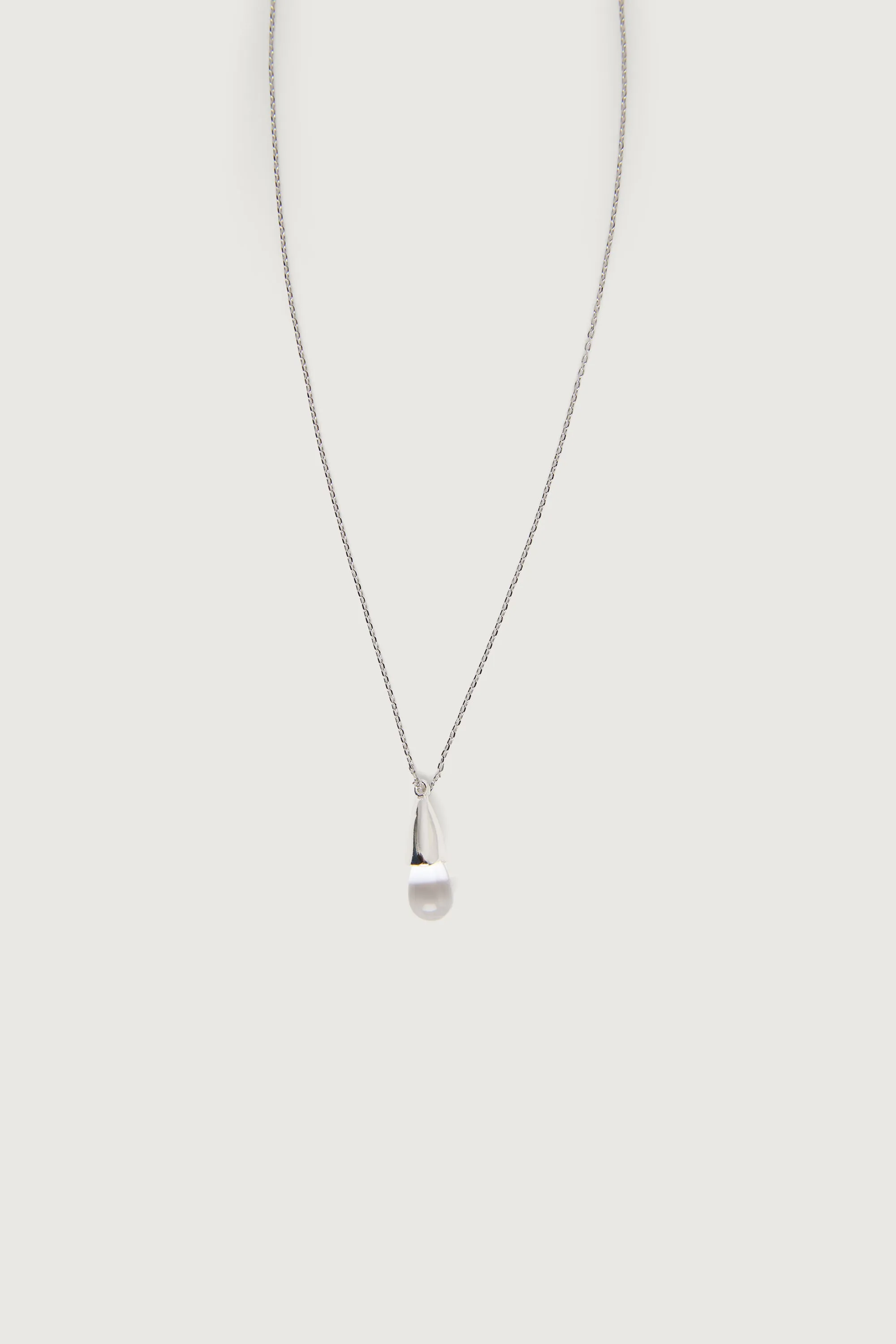 METALLIC DROP LONG NECKLACE sold by OAK AND FORT product image thumbnail 3
