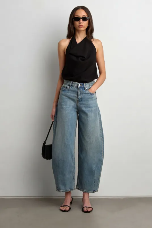 MID-RISE DARTED BARREL LEG JEAN made by OAK AND FORT