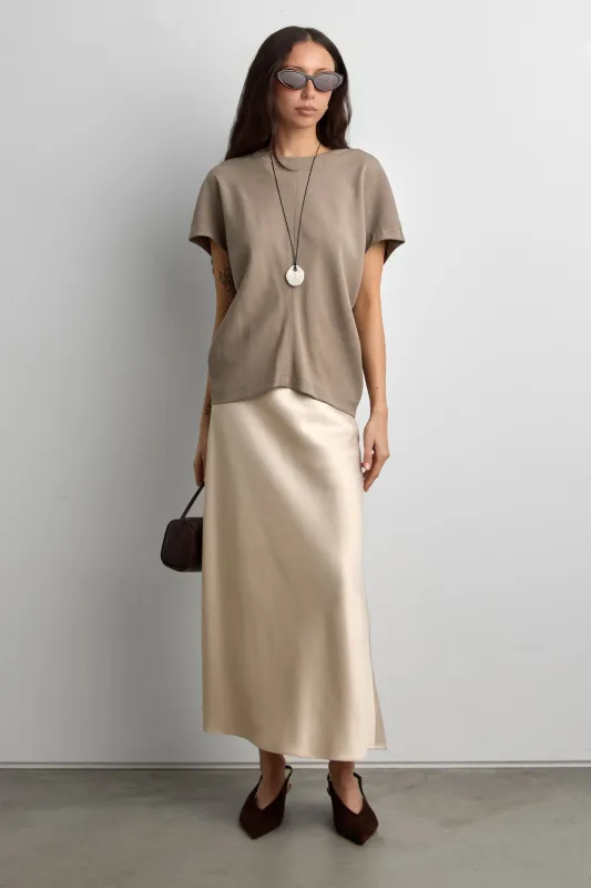 CRINKLED RAYON SHORT SLEEVE TOP made by OAK AND FORT