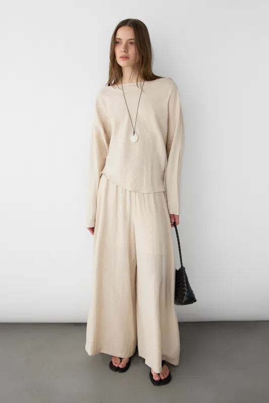 TEXTURED BOAT NECK DROP SLEEVE BLOUSE made by OAK AND FORT
