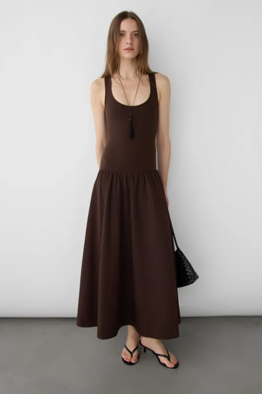 CONTRAST FABRIC SLEEVELESS MAXI DRESS made by OAK AND FORT