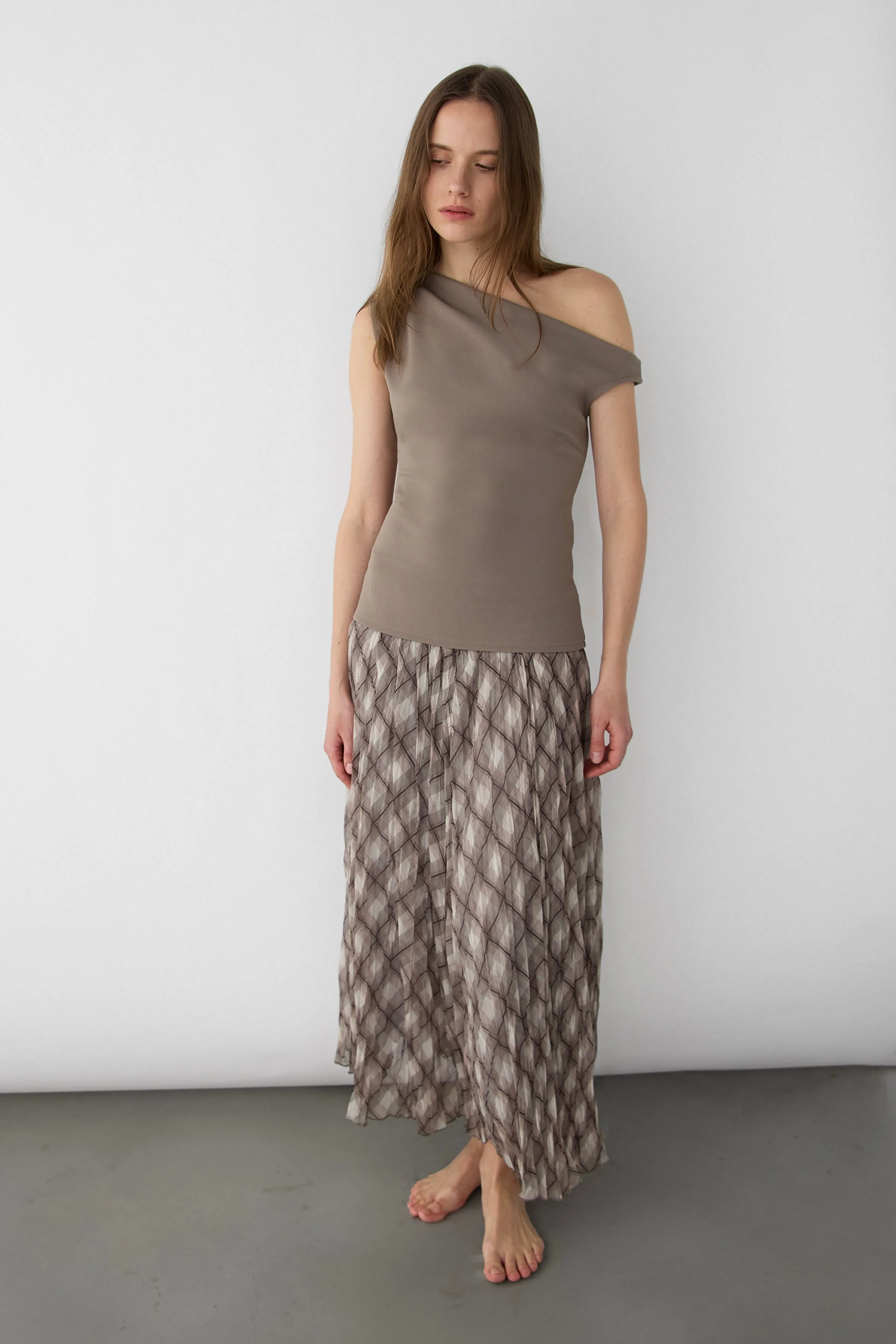 PLAID PLEATED MAXI SKIRT sold by OAK AND FORT product image thumbnail 3