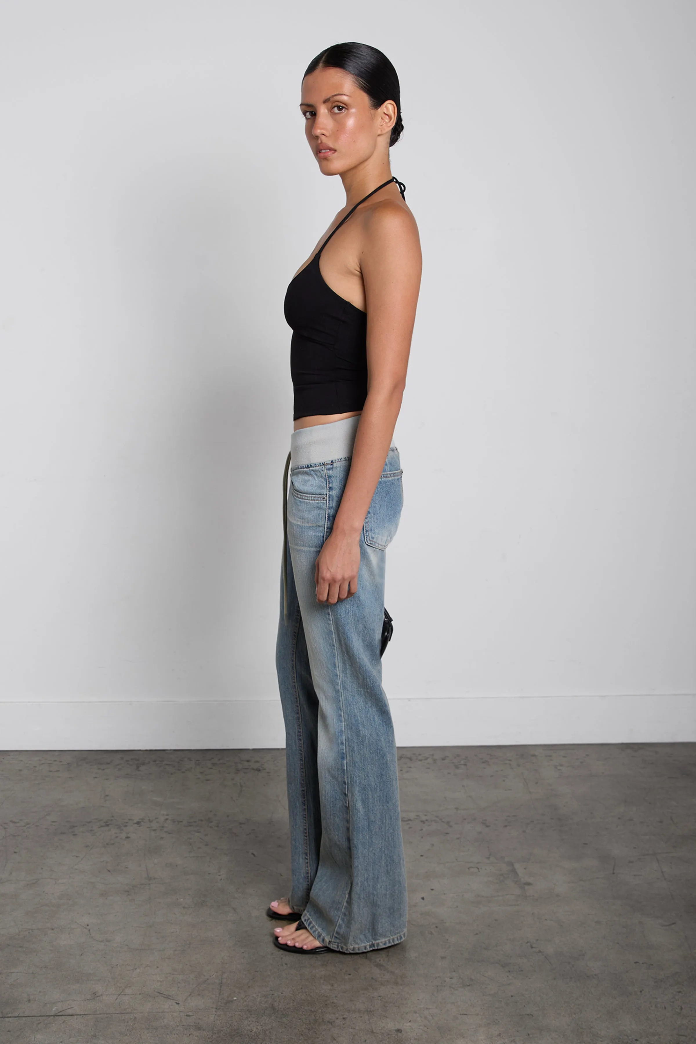 LOW RISE BOOTCUT JEAN sold by OAK AND FORT product image thumbnail 3