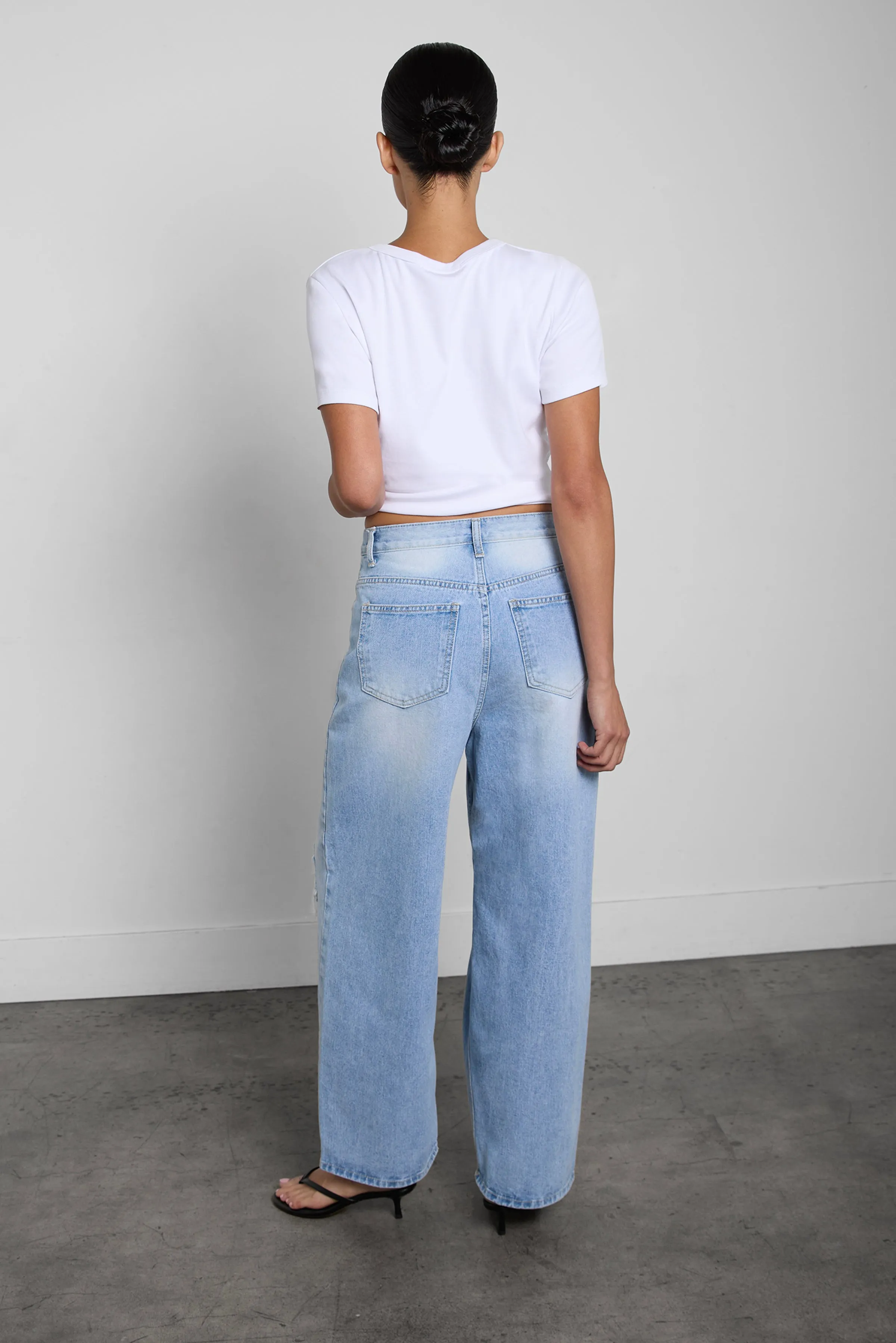 DISTRESSED VINTAGE BAGGY JEAN sold by OAK AND FORT product image thumbnail 4