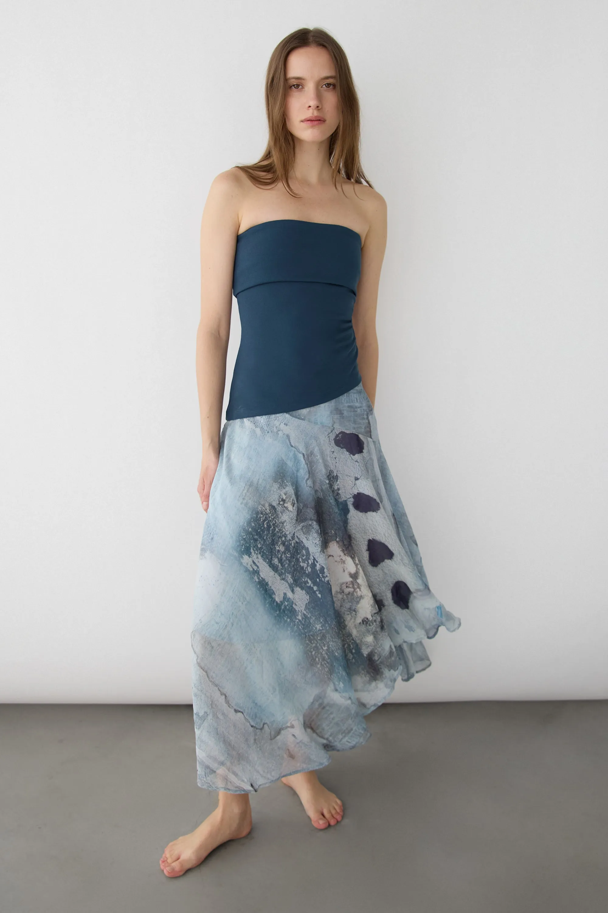 ABSTRACT PRINT MIDI SKIRT sold by OAK AND FORT