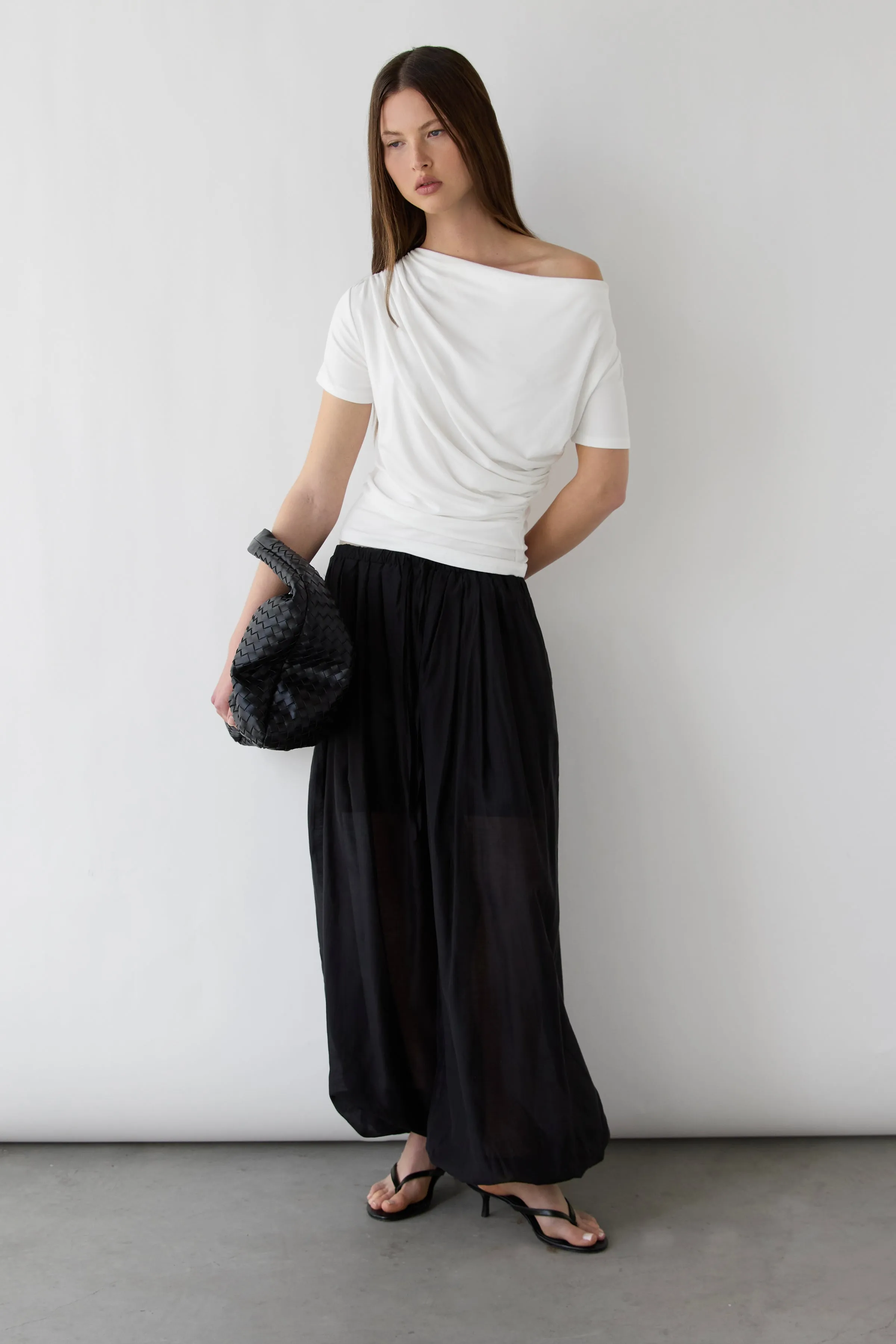 BOAT NECK TOP WITH SHIRRED SIDE DETAIL sold by OAK AND FORT