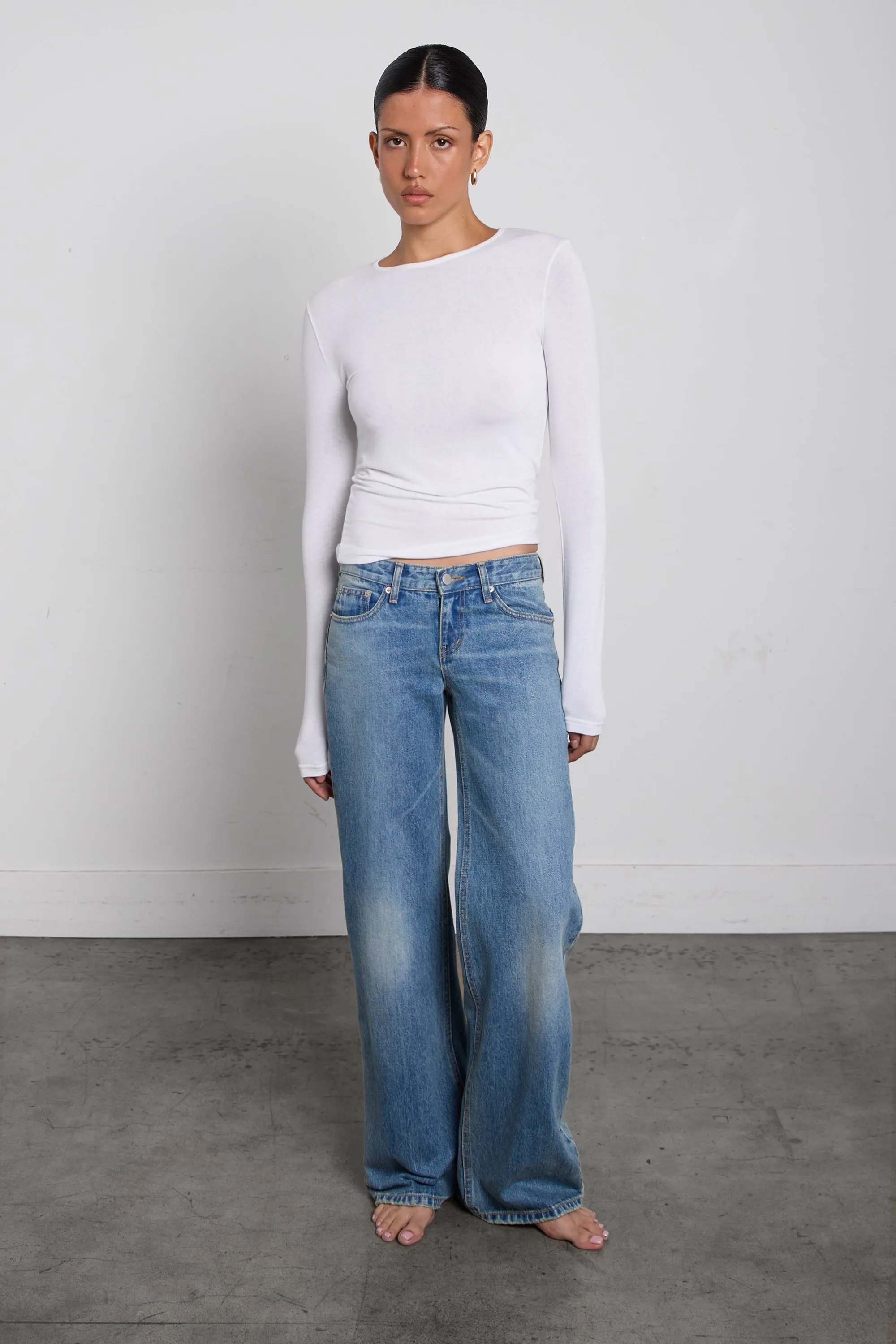 VINTAGE WASH STRAIGHT JEAN sold by OAK AND FORT