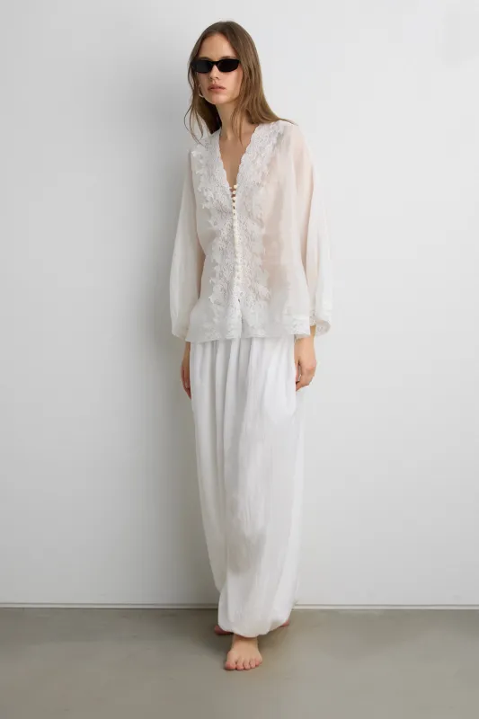 VINTAGE FLORAL LACE BLOUSE made by OAK AND FORT