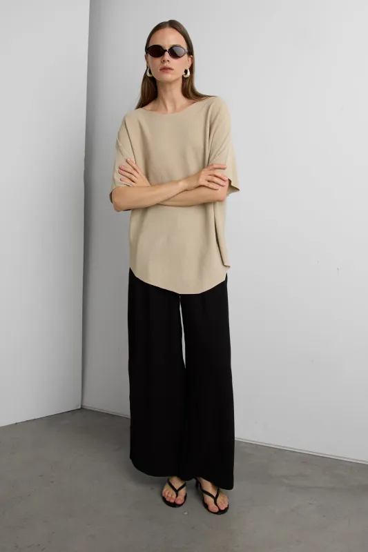 RELAXED LIGHTWEIGHT KNIT TOP made by OAK AND FORT