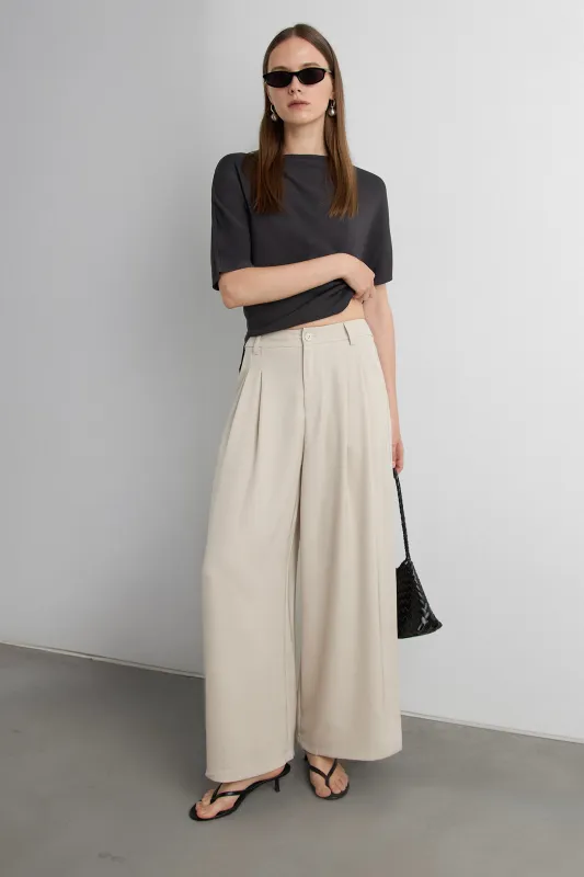 WIDE LEG PANT WITH TUCKING DETAIL made by OAK AND FORT