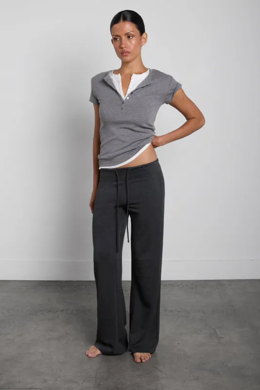 SLIM FIT HENLEY NECK T-SHIRT made by OAK AND FORT