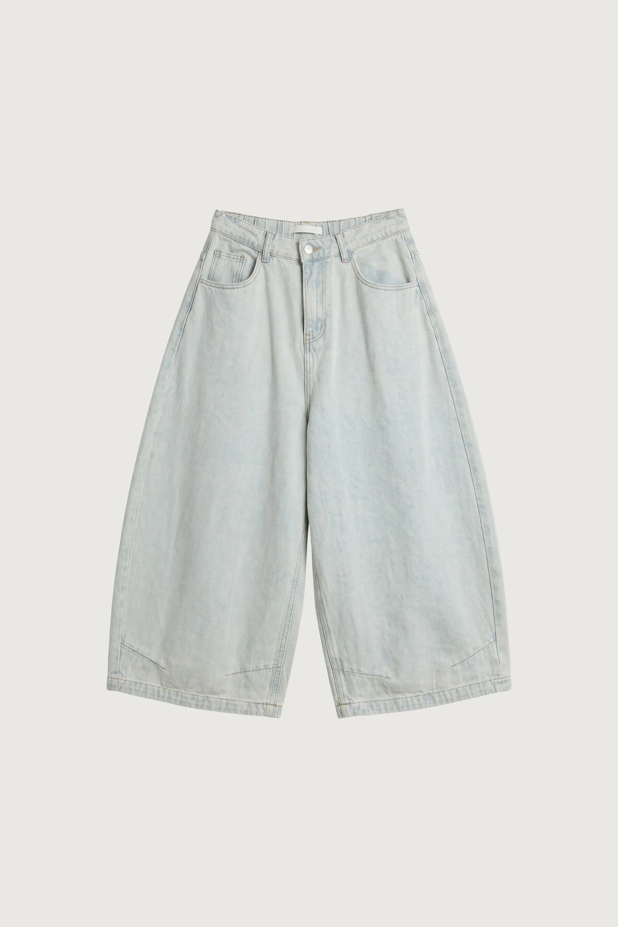 BARREL FIT LIGHT WASH JEAN sold by OAK AND FORT product image thumbnail 5