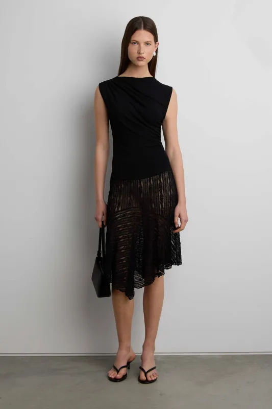 SIDE GATHER SLEEVELESS TOP made by OAK AND FORT