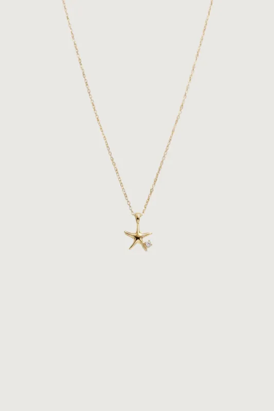 STARFISH PENDANT NECKLACE made by OAK AND FORT