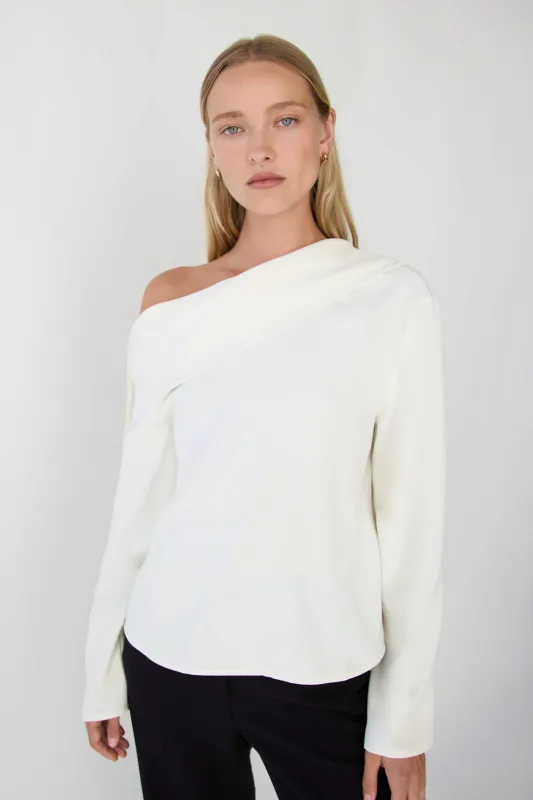 DRAPED OFF THE SHOULDER BLOUSE made by OAK AND FORT