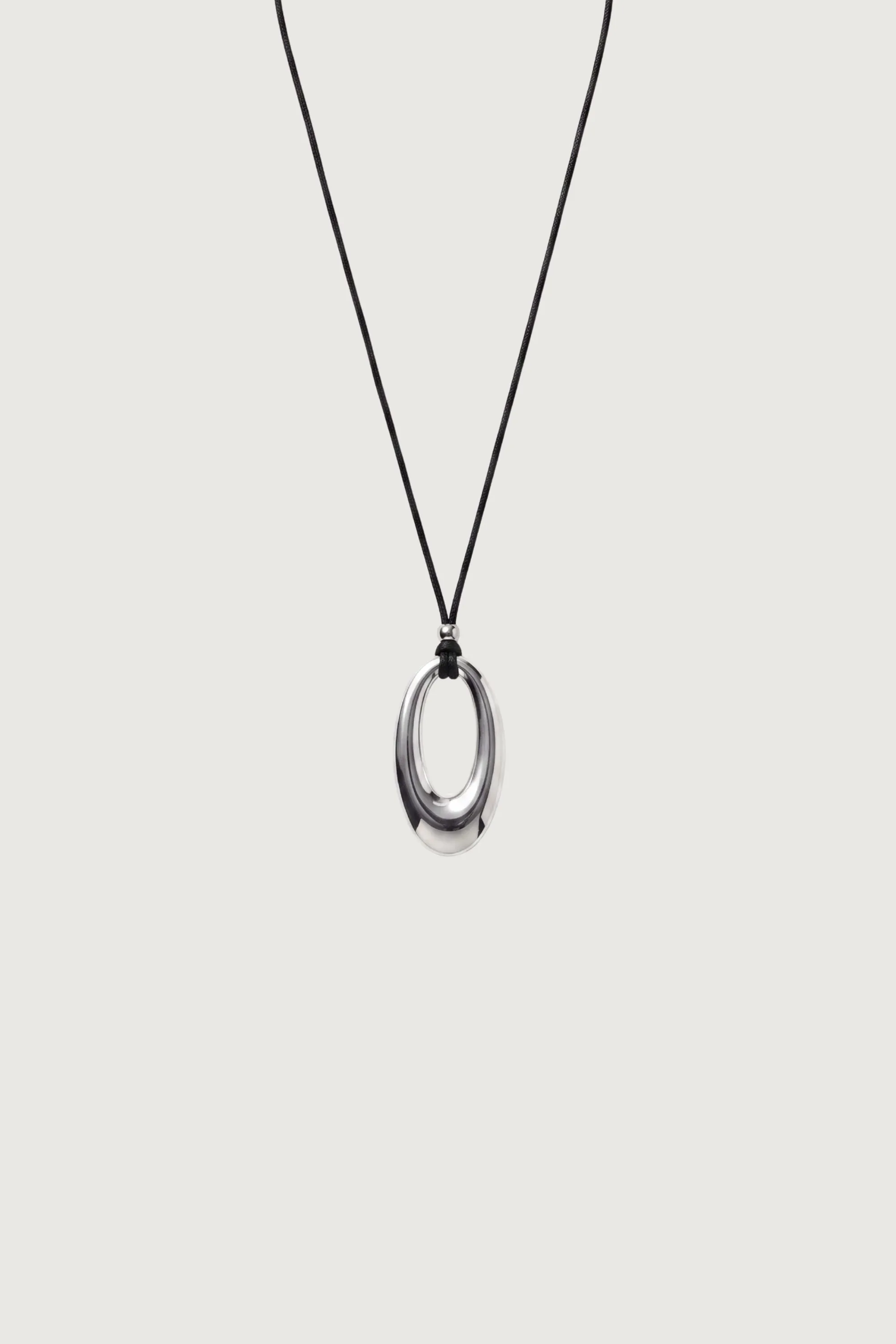 ORGANIC ROUND PENDANT NECKLACE sold by OAK AND FORT product image thumbnail 2