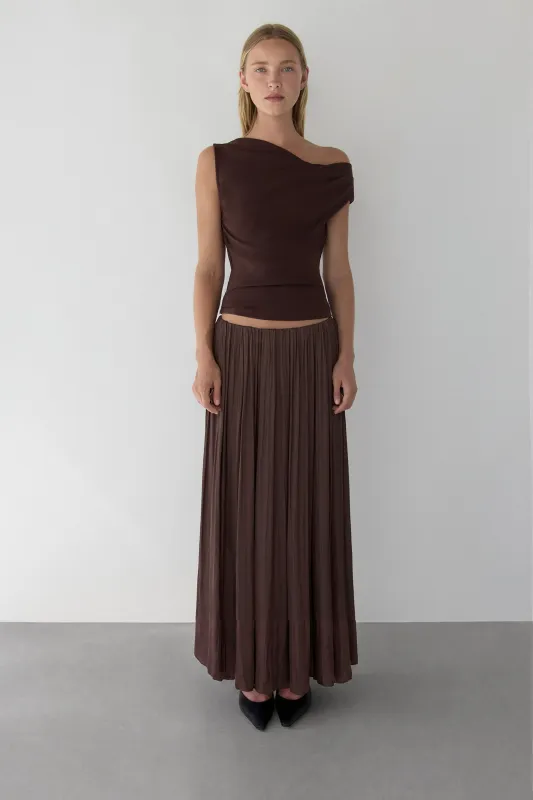 OFF THE SHOULDER TOP WITH RUCHED DETAILS made by OAK AND FORT