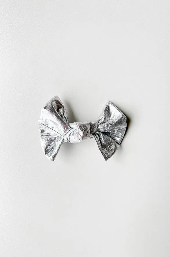 METALLIC BOW HAIR PIN sold by OAK AND FORT product image thumbnail 3