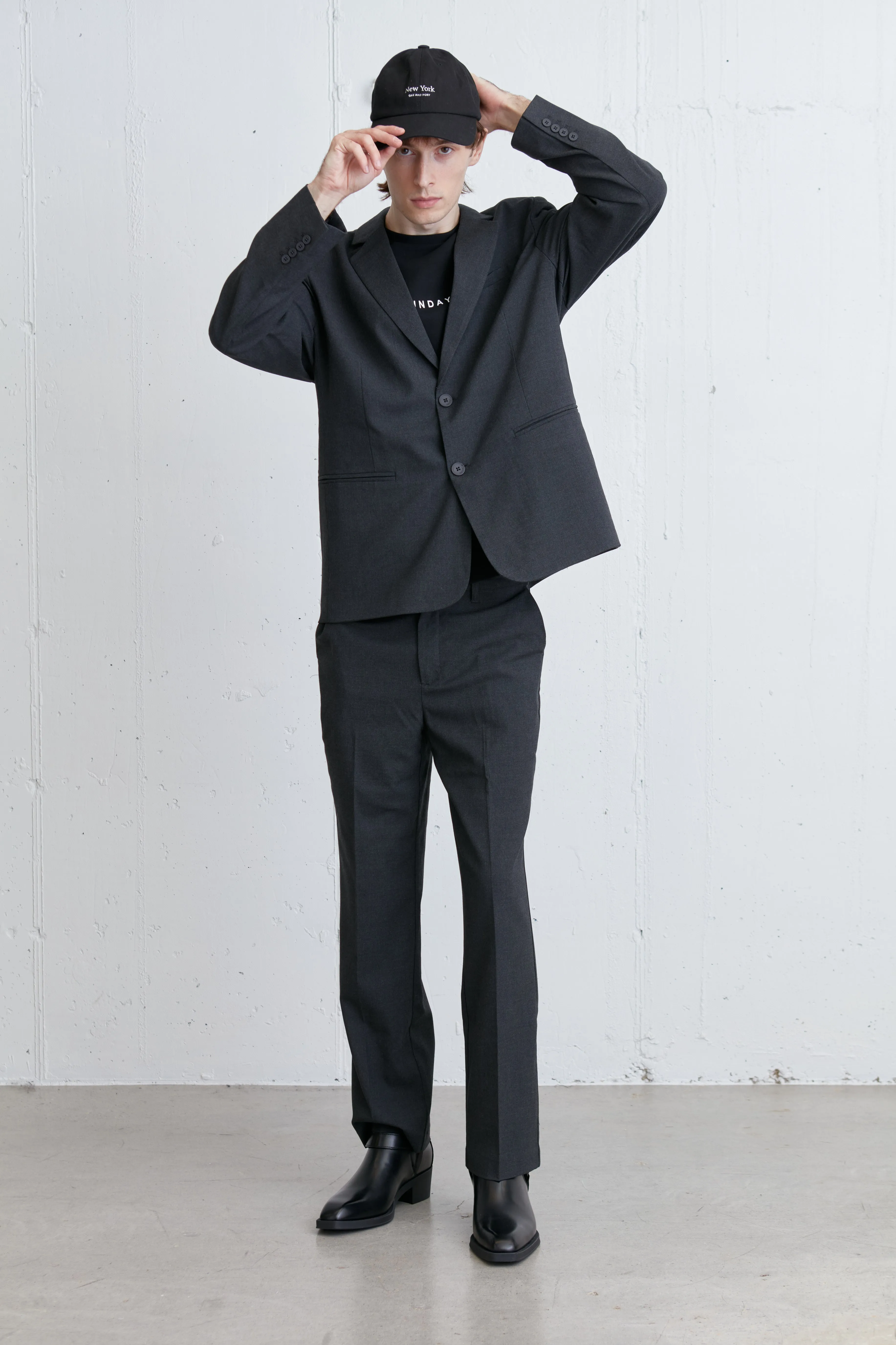 RELAXED FIT SUITING TROUSER sold by OAK AND FORT product image thumbnail 5