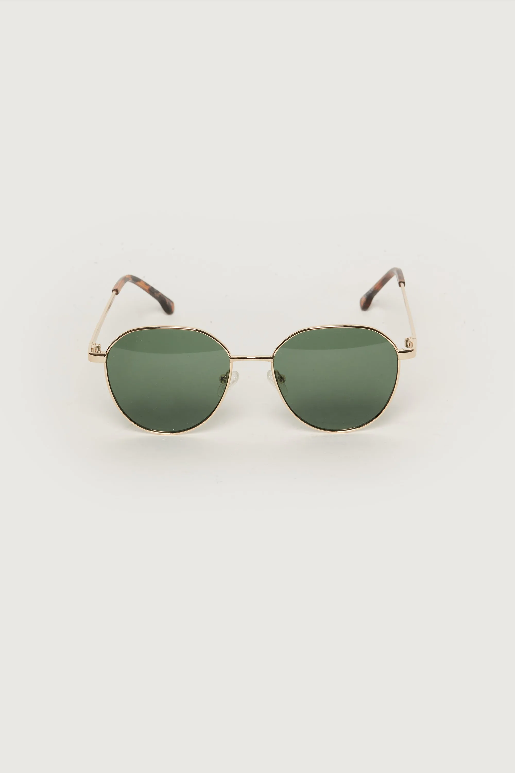 METAL FRAME SUNGLASSES sold by OAK AND FORT