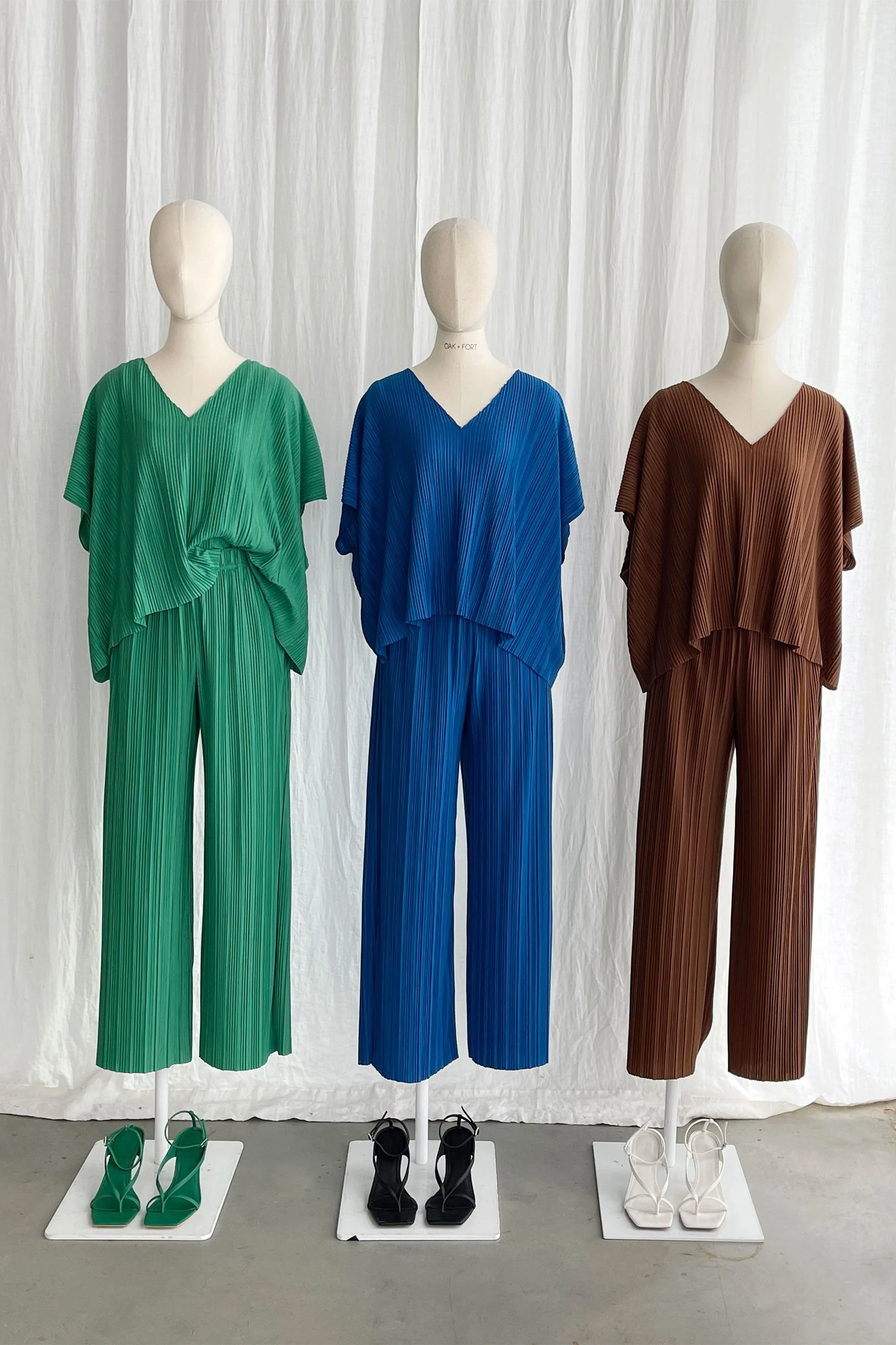 PLEATED TOP sold by OAK AND FORT