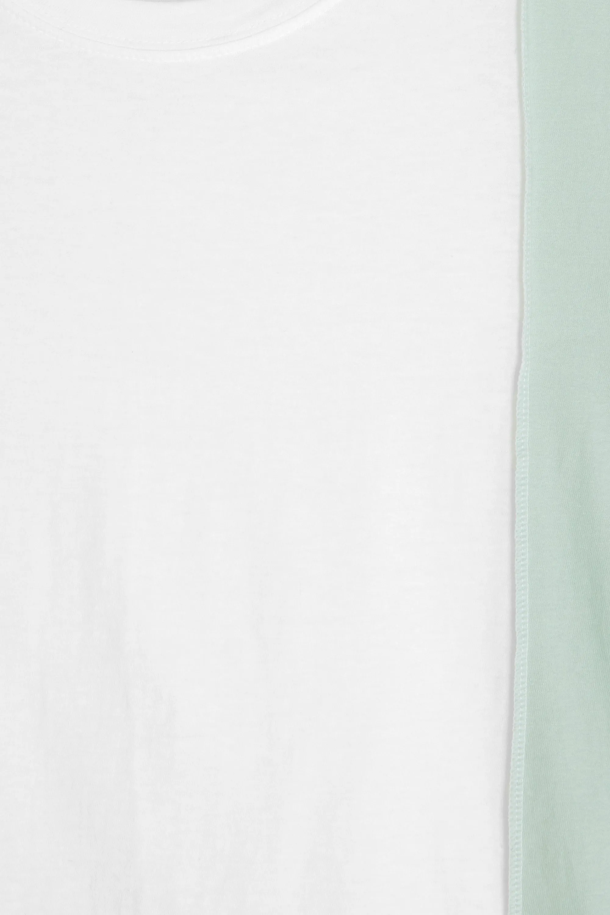 CROPPED COLOR BLOCK T-SHIRT sold by OAK AND FORT product image thumbnail 5