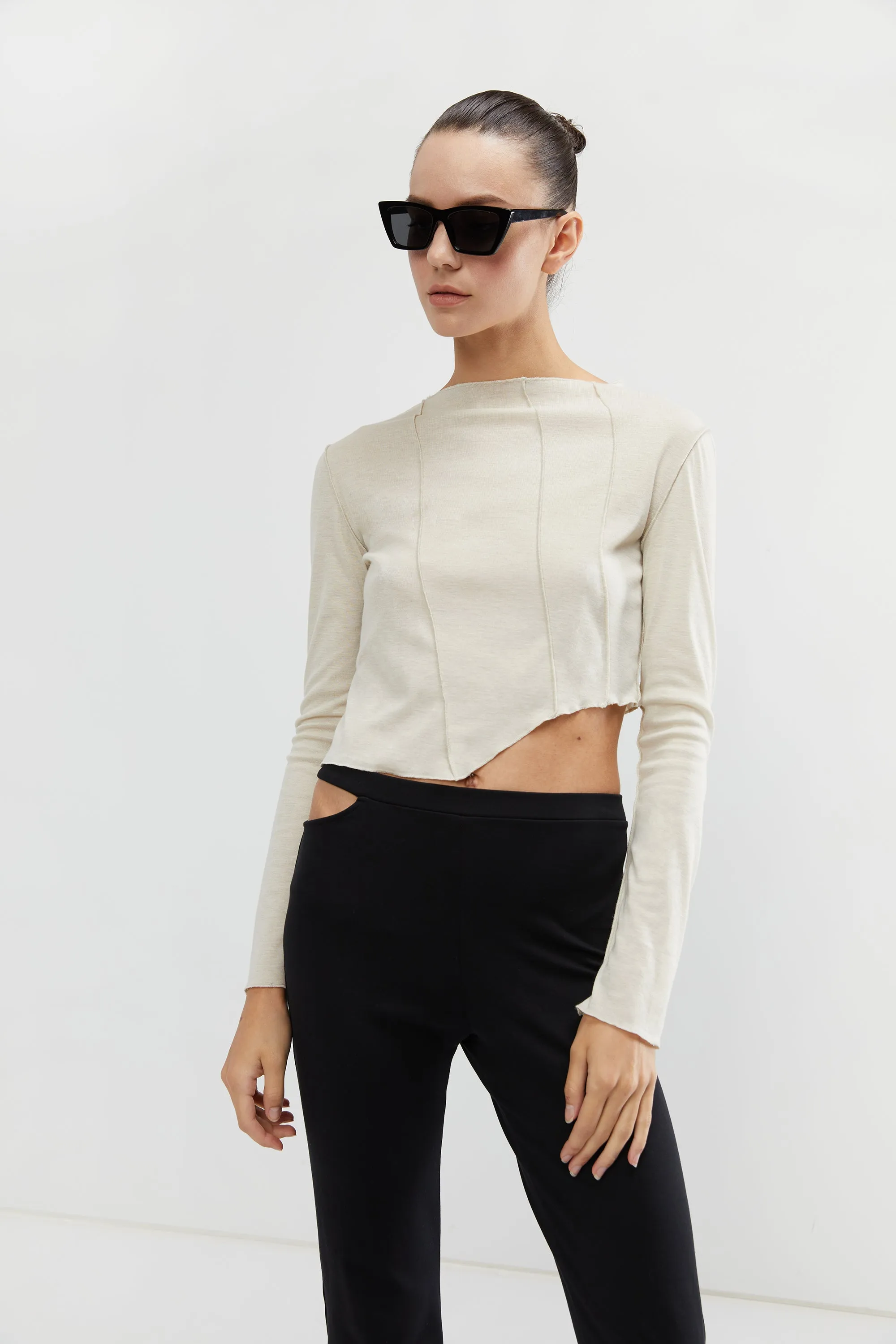 SEAM DETAIL TOP sold by OAK AND FORT