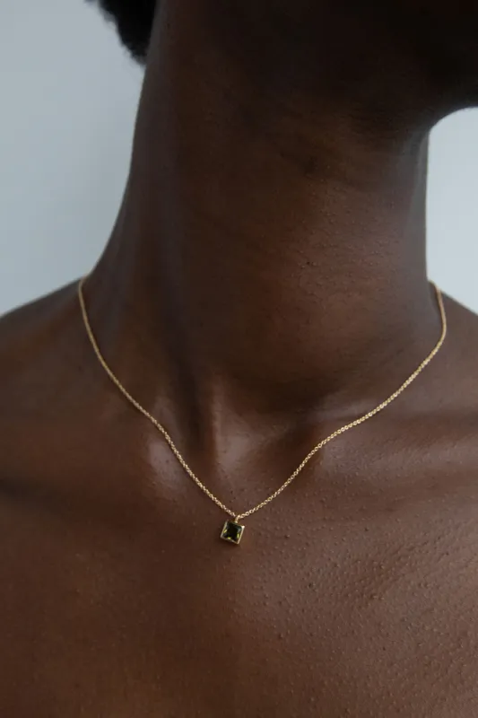 CABLE CHAIN NECKLACE WITH GEM sold by OAK AND FORT