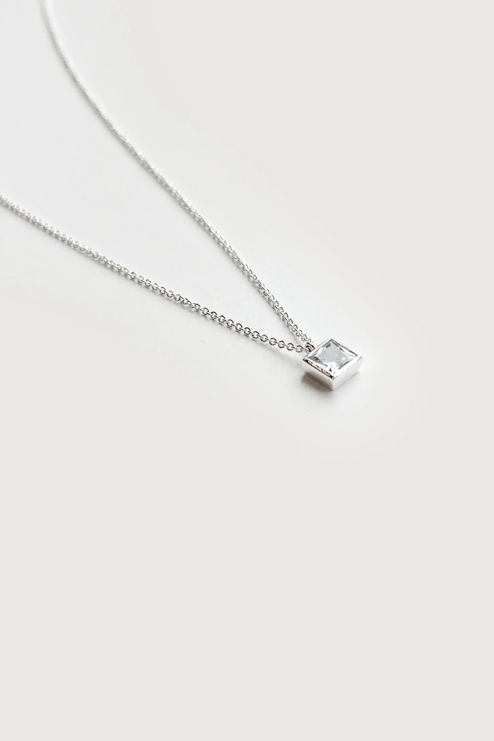 CABLE CHAIN NECKLACE WITH GEM sold by OAK AND FORT product image thumbnail 4