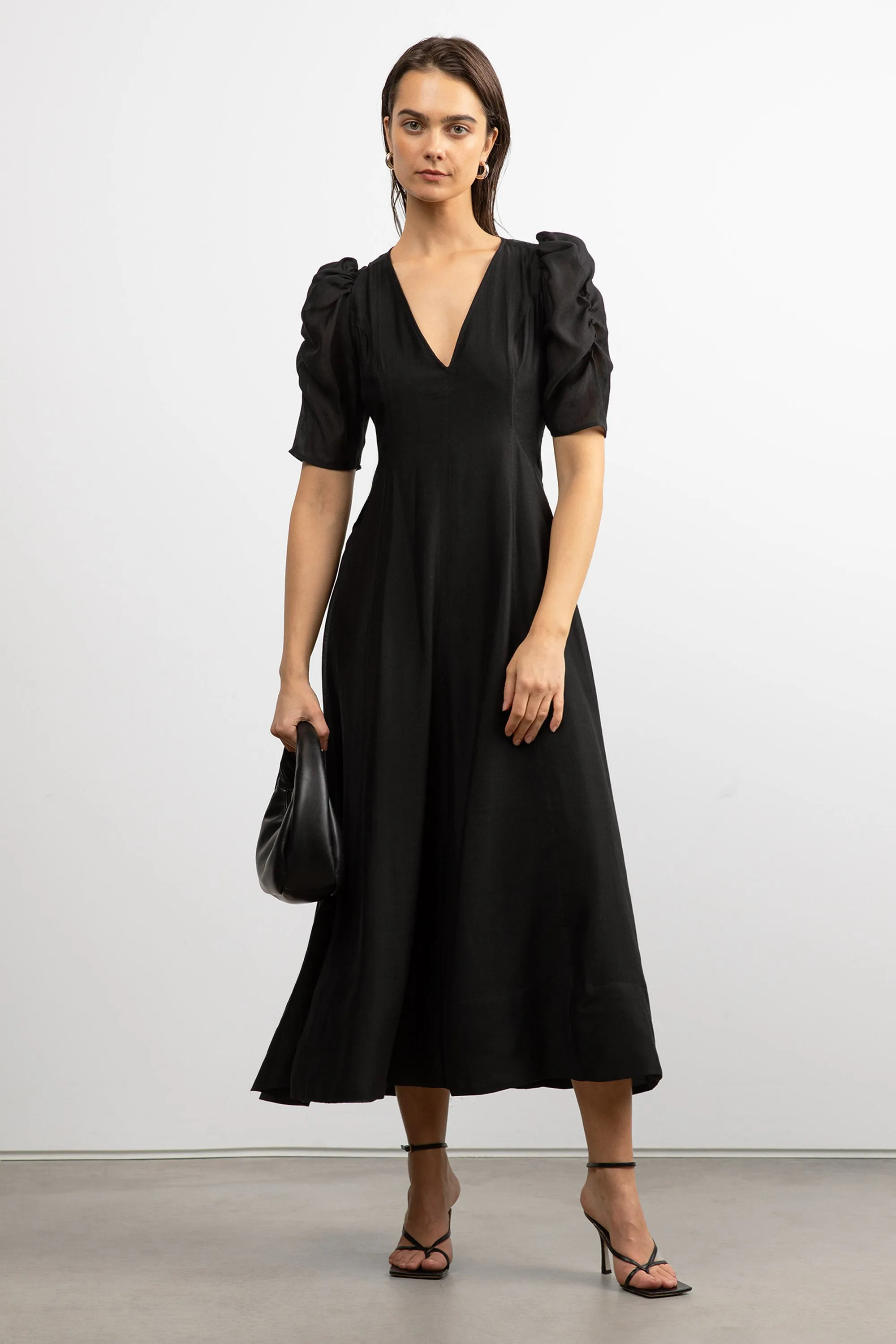 V-NECK PUFF SLEEVE MAXI DRESS sold by OAK AND FORT product image thumbnail 3