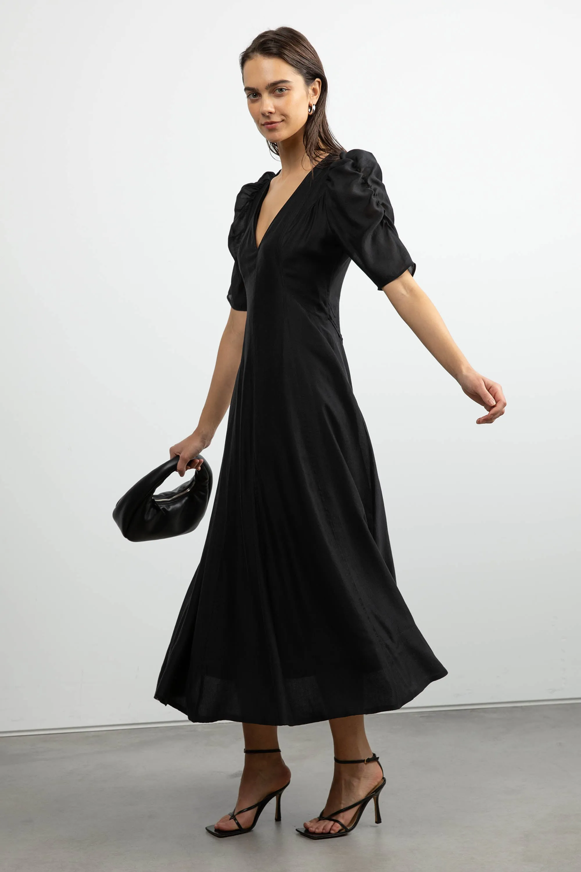 V-NECK PUFF SLEEVE MAXI DRESS sold by OAK AND FORT product image thumbnail 5