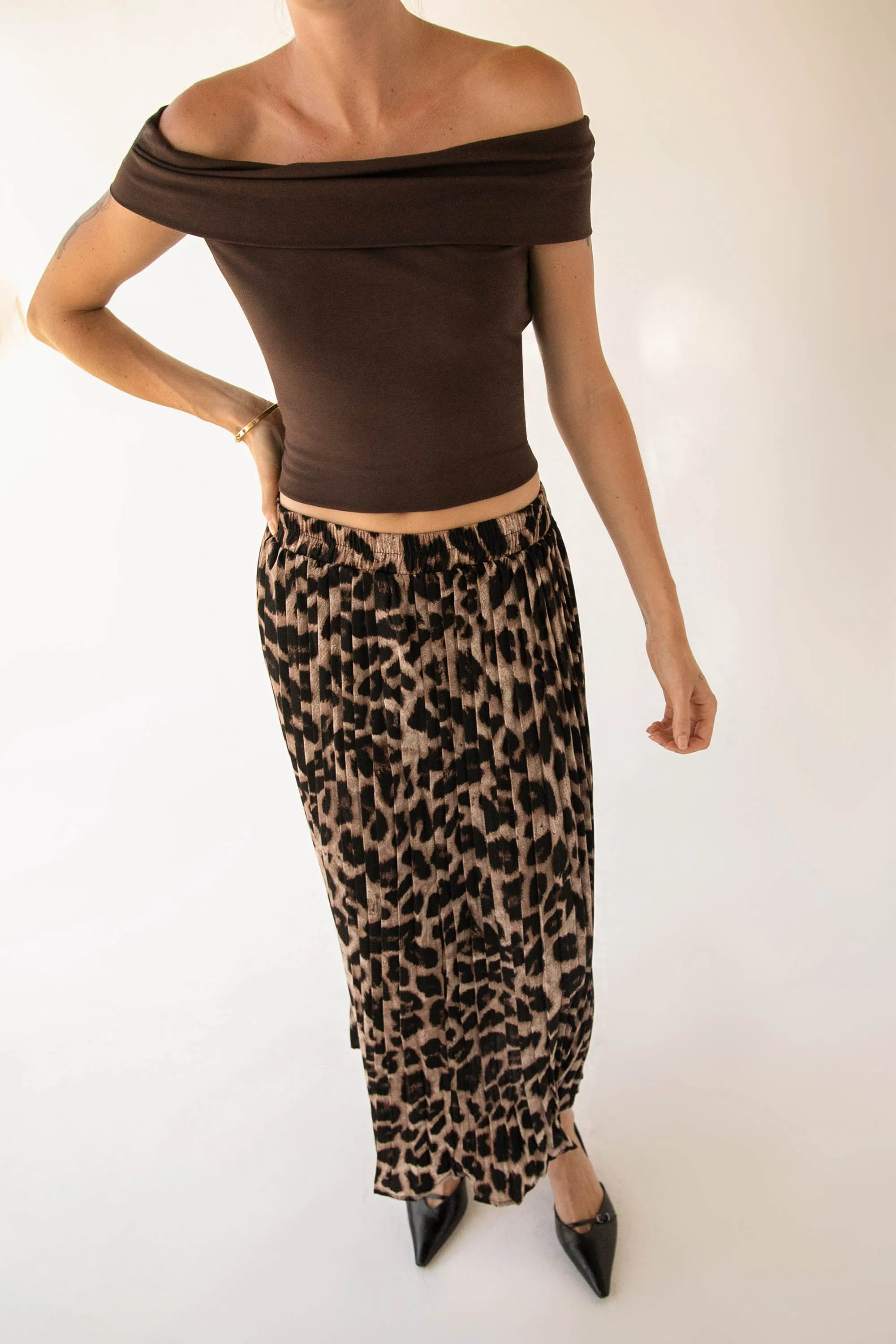 LEOPARD PLEATED MAXI SKIRT sold by OAK AND FORT product image thumbnail 2