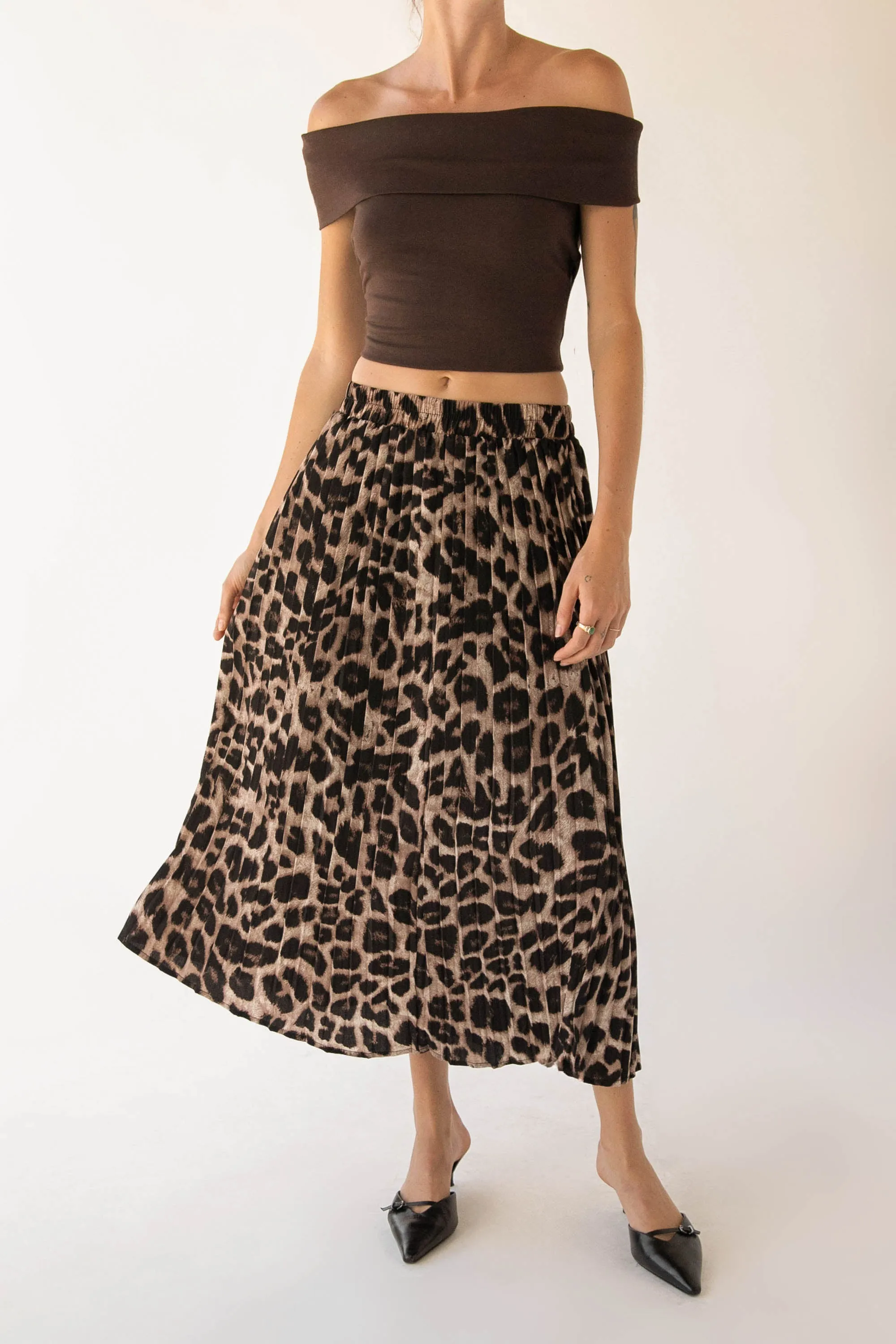 LEOPARD PLEATED MAXI SKIRT sold by OAK AND FORT product image thumbnail 3