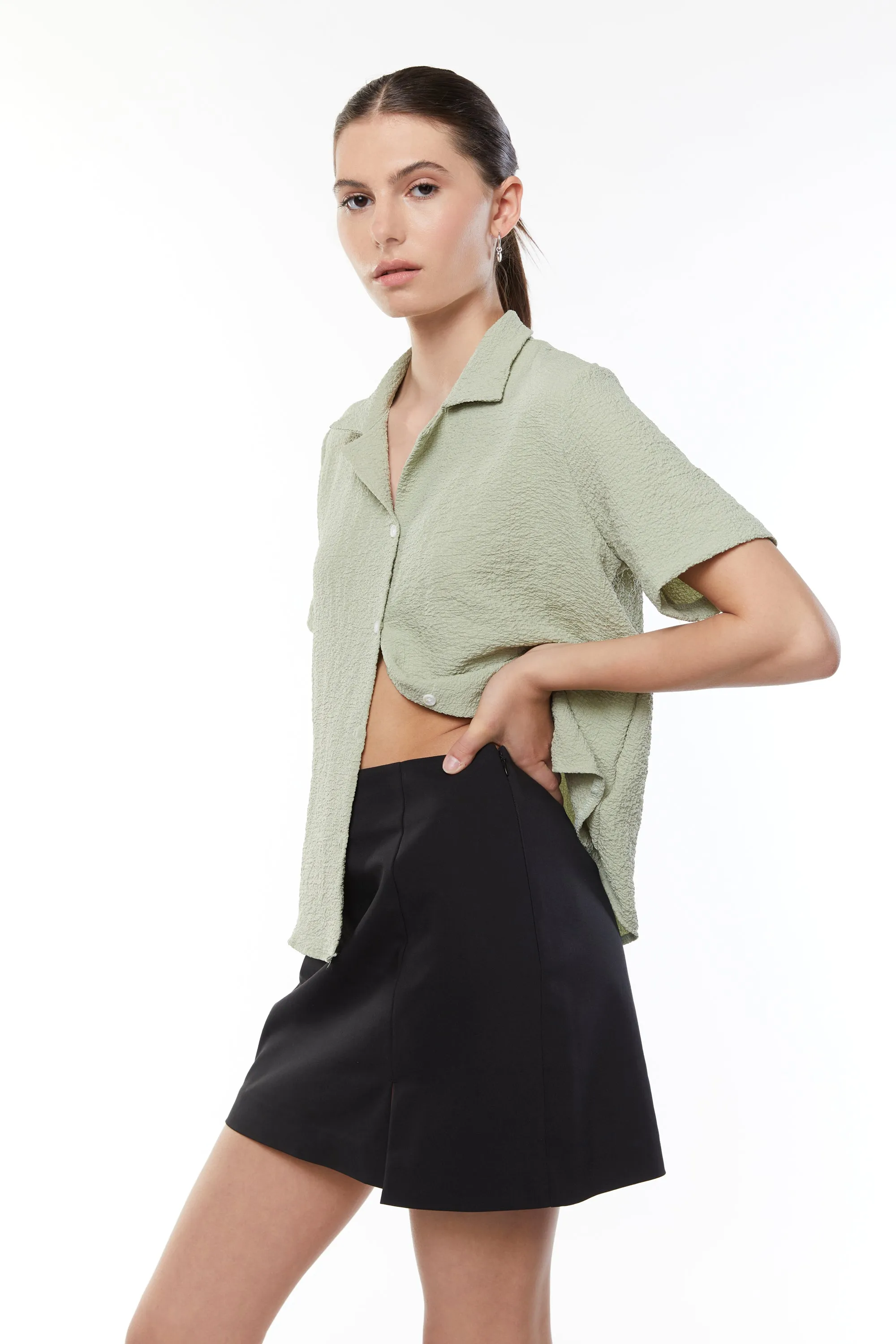 CRINKLE SHORT SLEEVE SHIRT sold by OAK AND FORT product image thumbnail 3