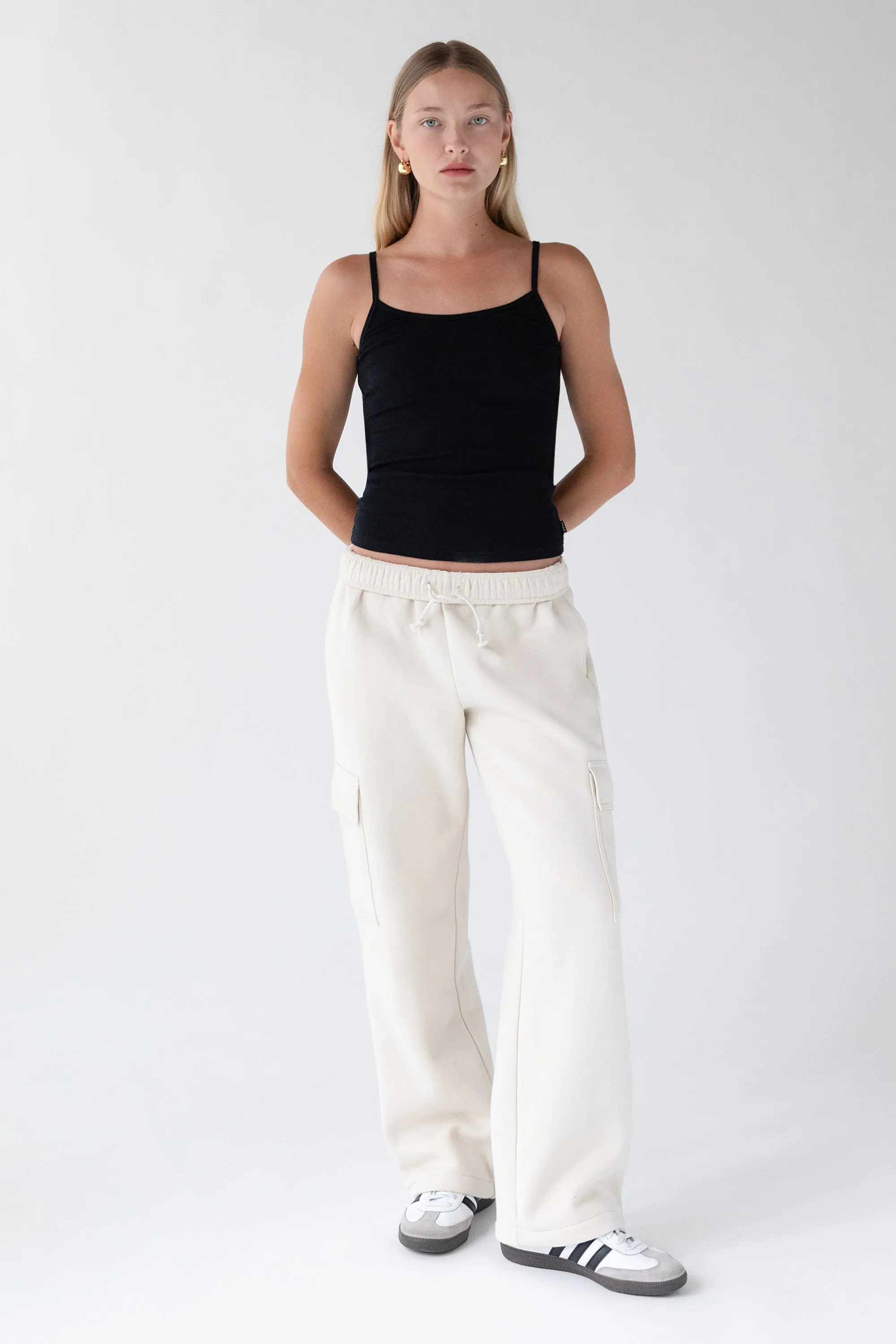 CARGO SWEATPANT sold by OAK AND FORT