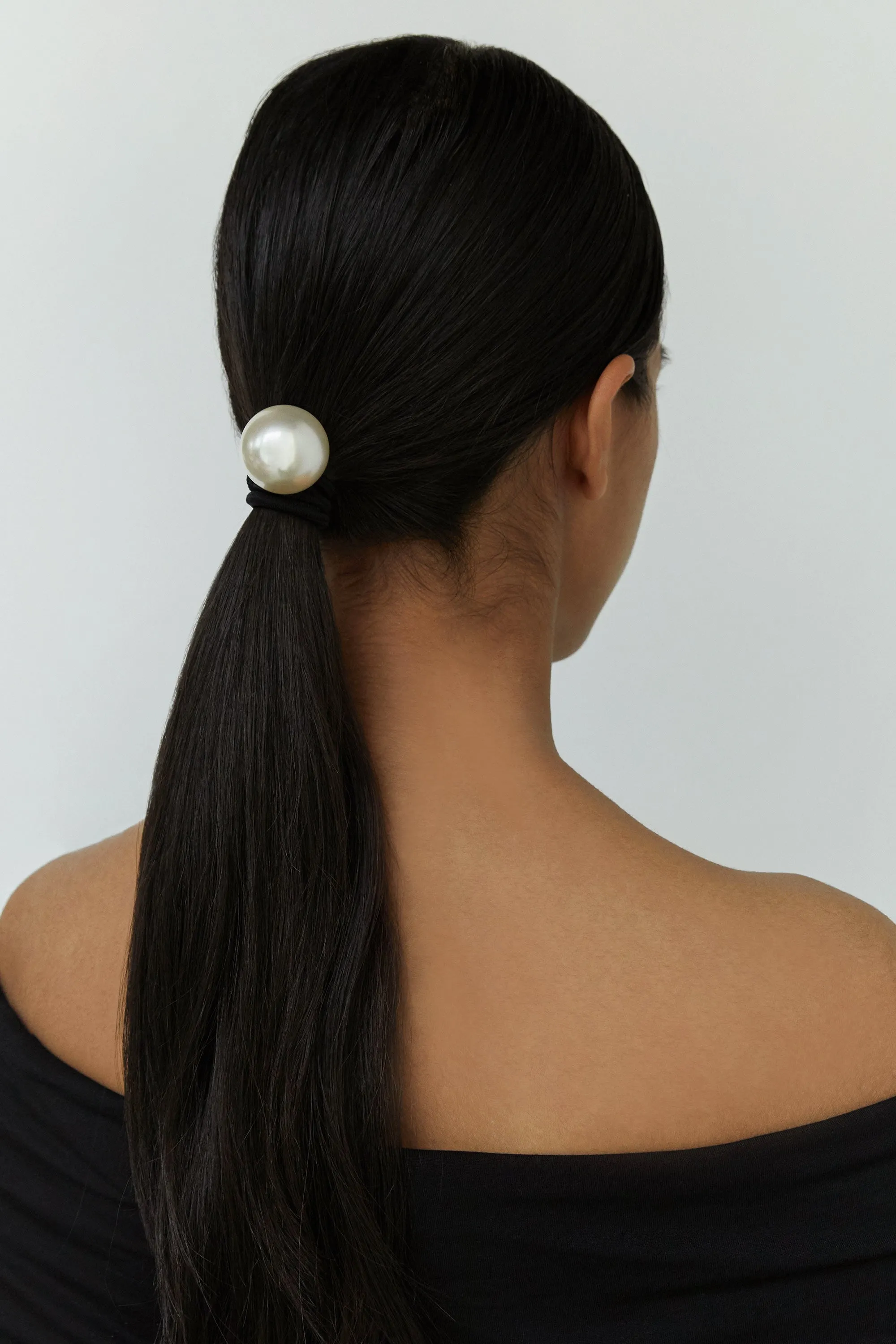 LARGE PEARL HAIR TIE sold by OAK AND FORT product image thumbnail 2