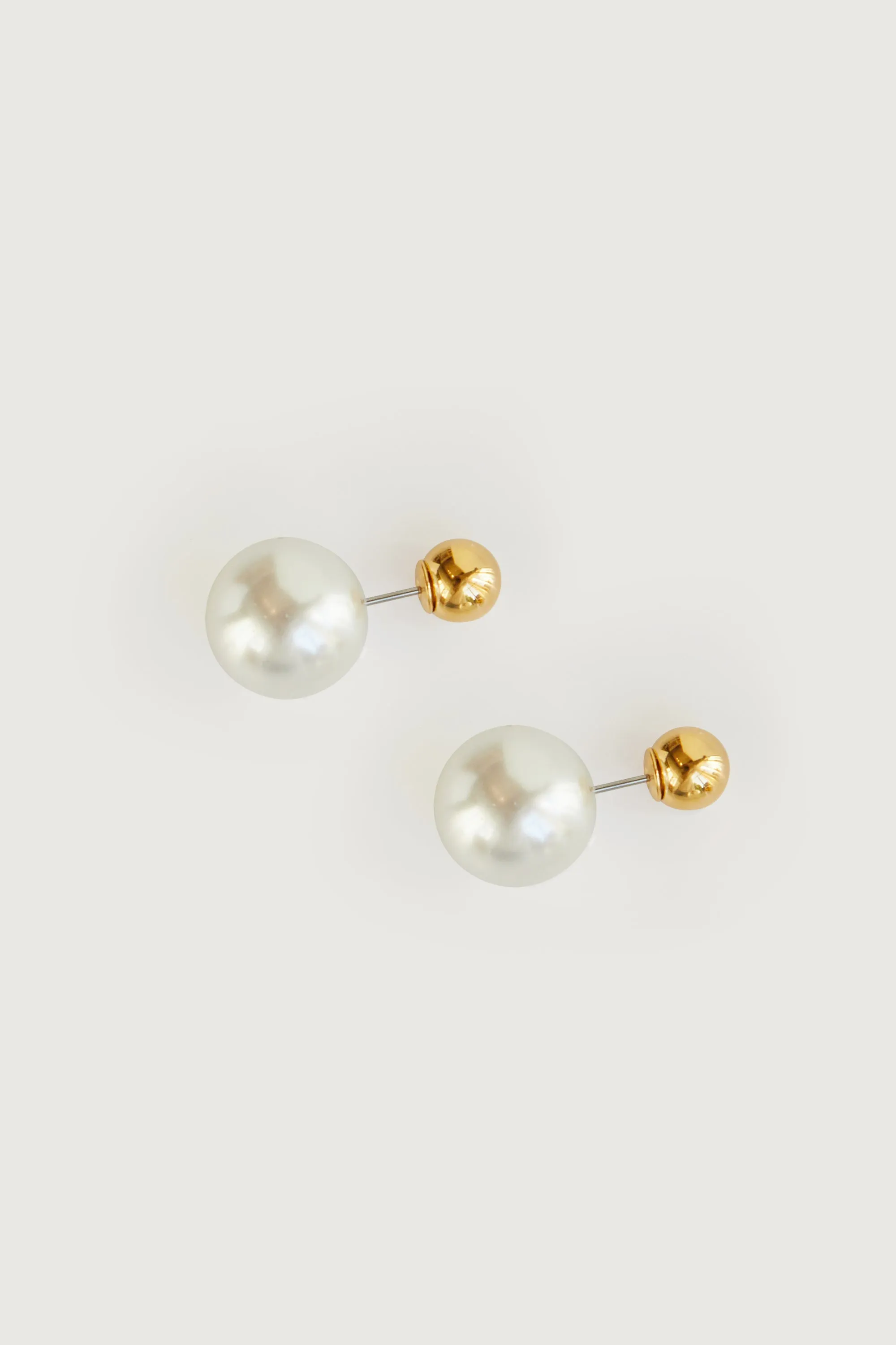 DOUBLE CIRCLE STUD EARRING sold by OAK AND FORT product image thumbnail 3