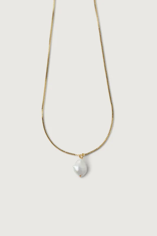 NATURAL PEARL PENDANT NECKLACE sold by OAK AND FORT