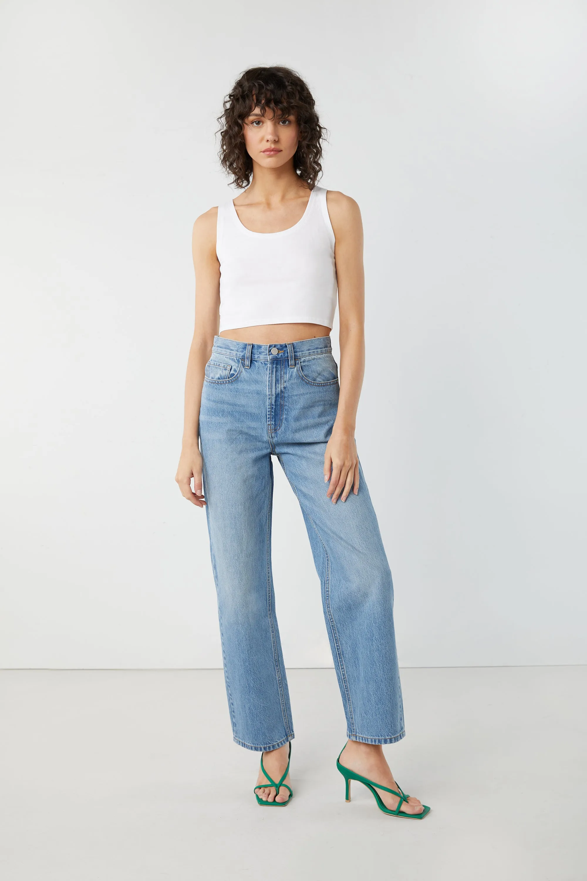 CROPPED SCOOP NECK TANK sold by OAK AND FORT