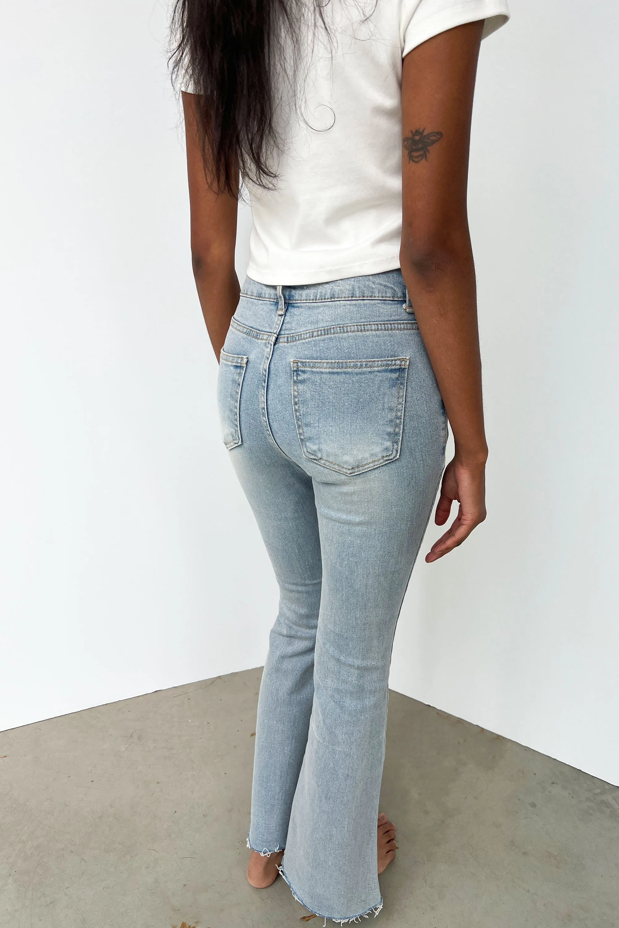 HIGH-RISE FLARED JEAN sold by OAK AND FORT product image thumbnail 4