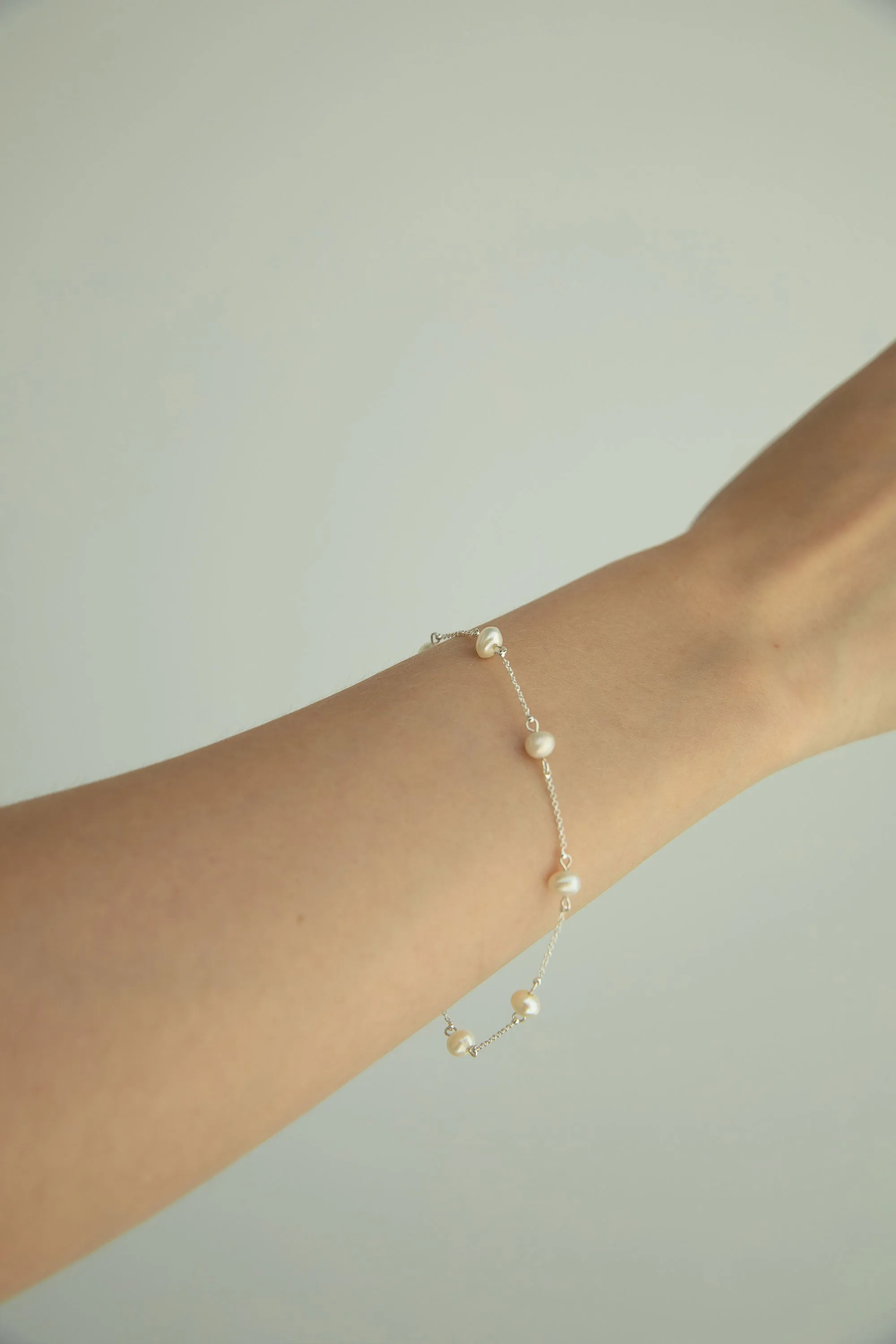 FRESH WATER PEARL BRACELET sold by OAK AND FORT product image thumbnail 2