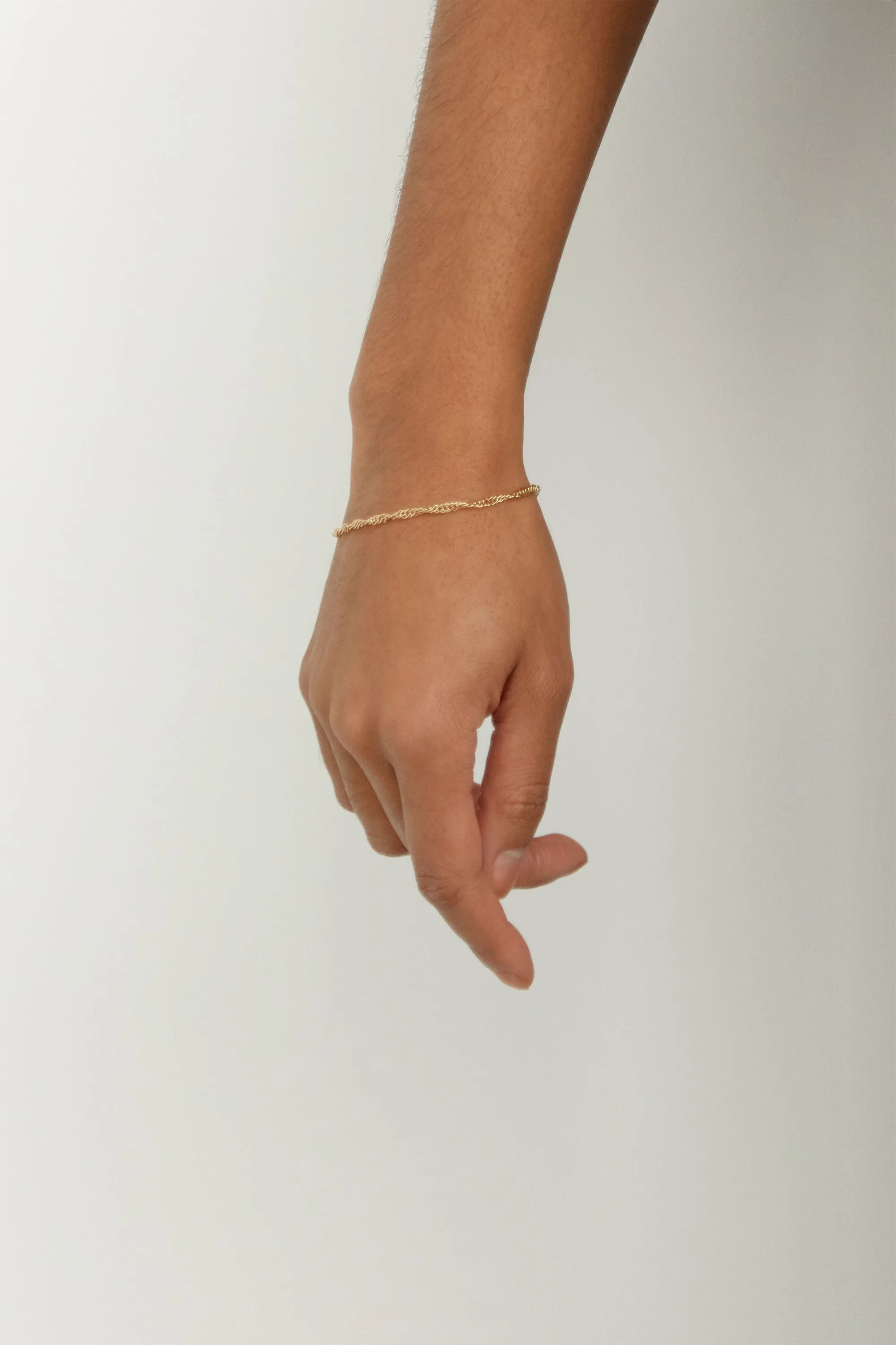 INTERLOCK CHAIN BRACELET sold by OAK AND FORT product image thumbnail 2