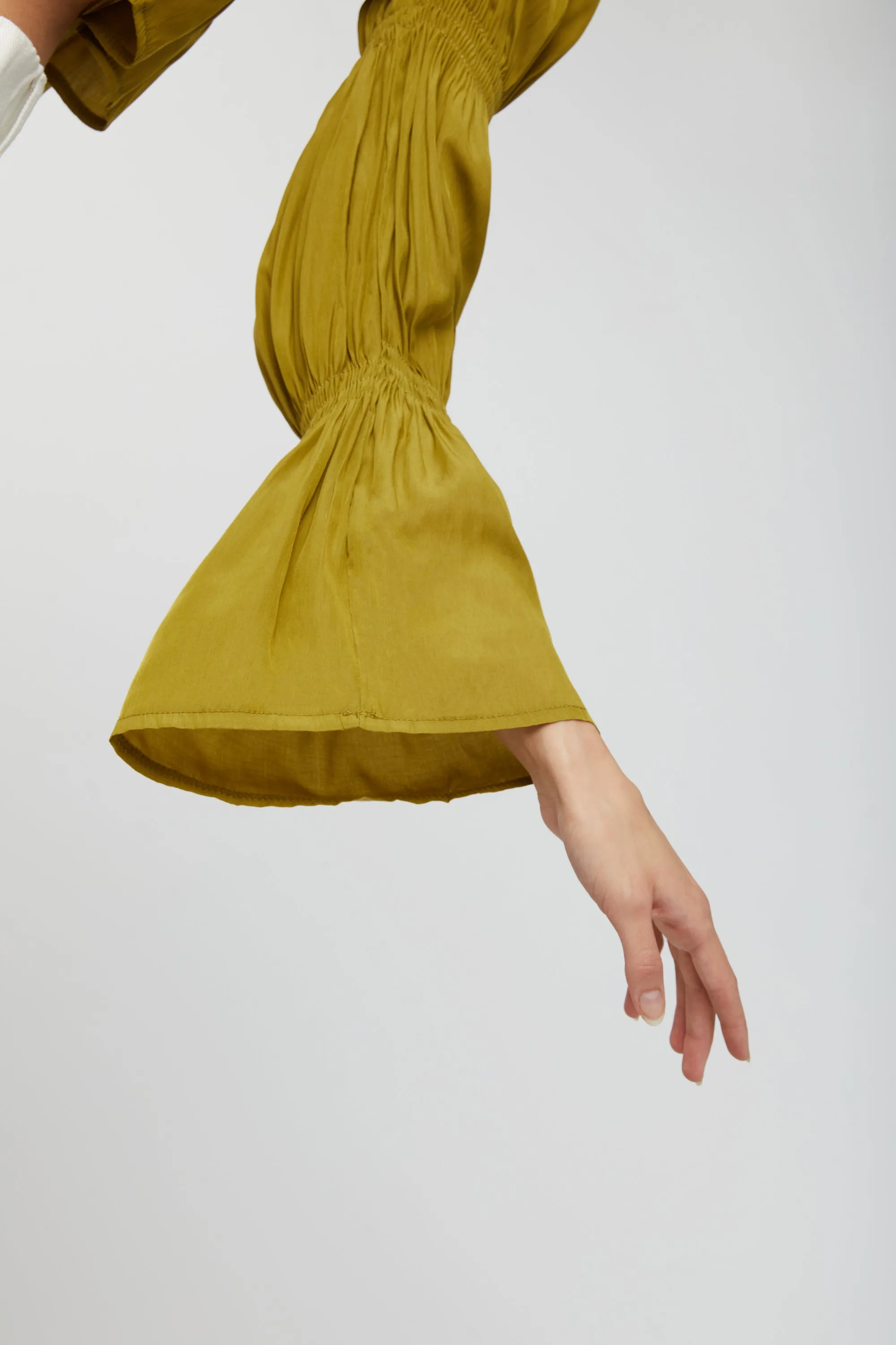 OFF THE SHOULDER GATHERED TOP sold by OAK AND FORT product image thumbnail 2