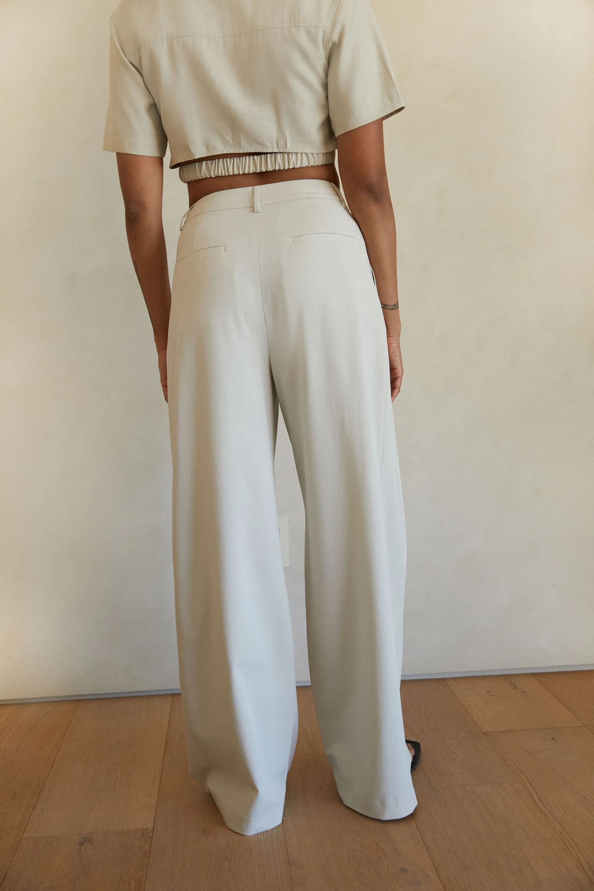 WIDE LEG FLOWY PANT sold by OAK AND FORT product image thumbnail 3