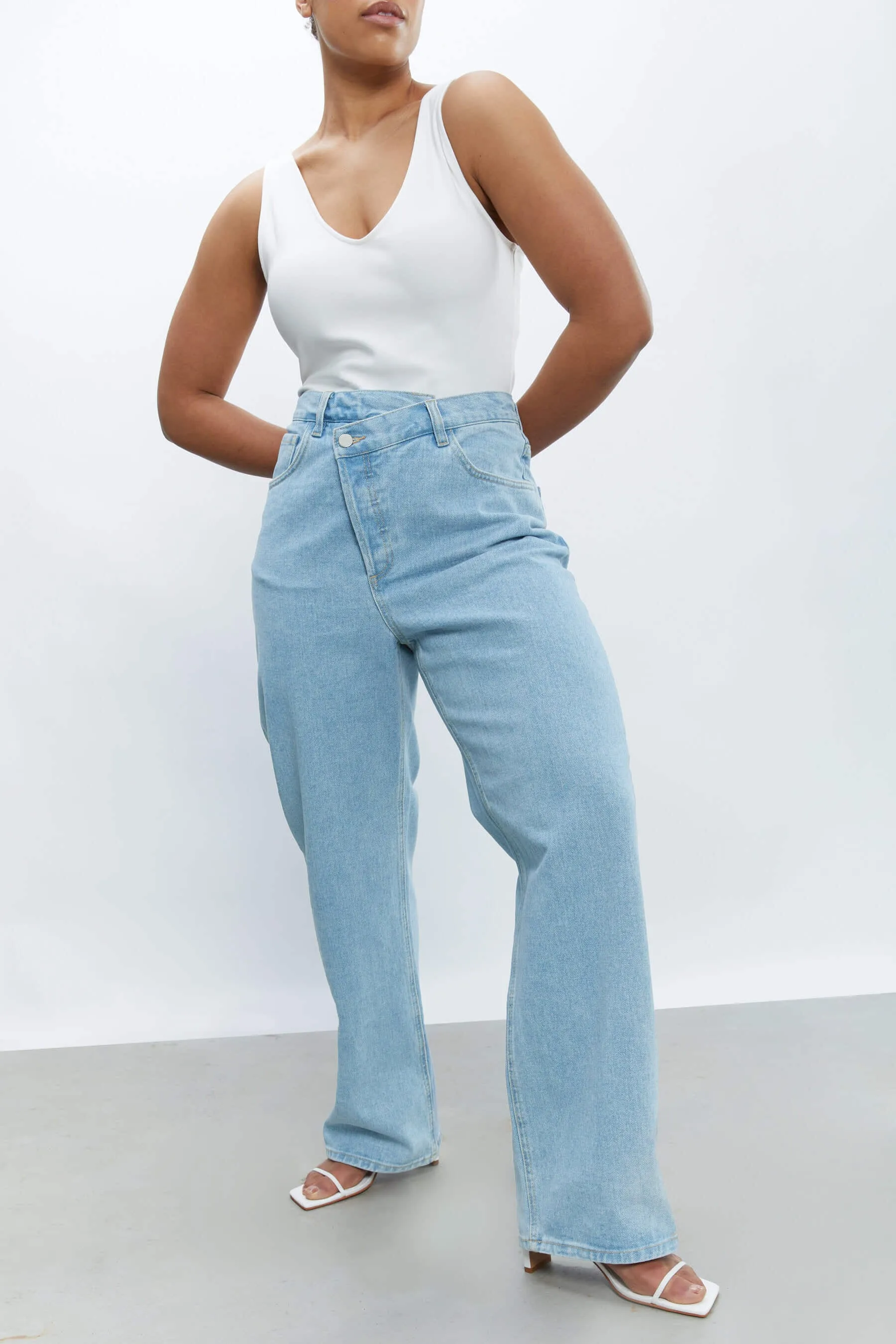 CROSSFRONT JEANS sold by OAK AND FORT product image thumbnail 5