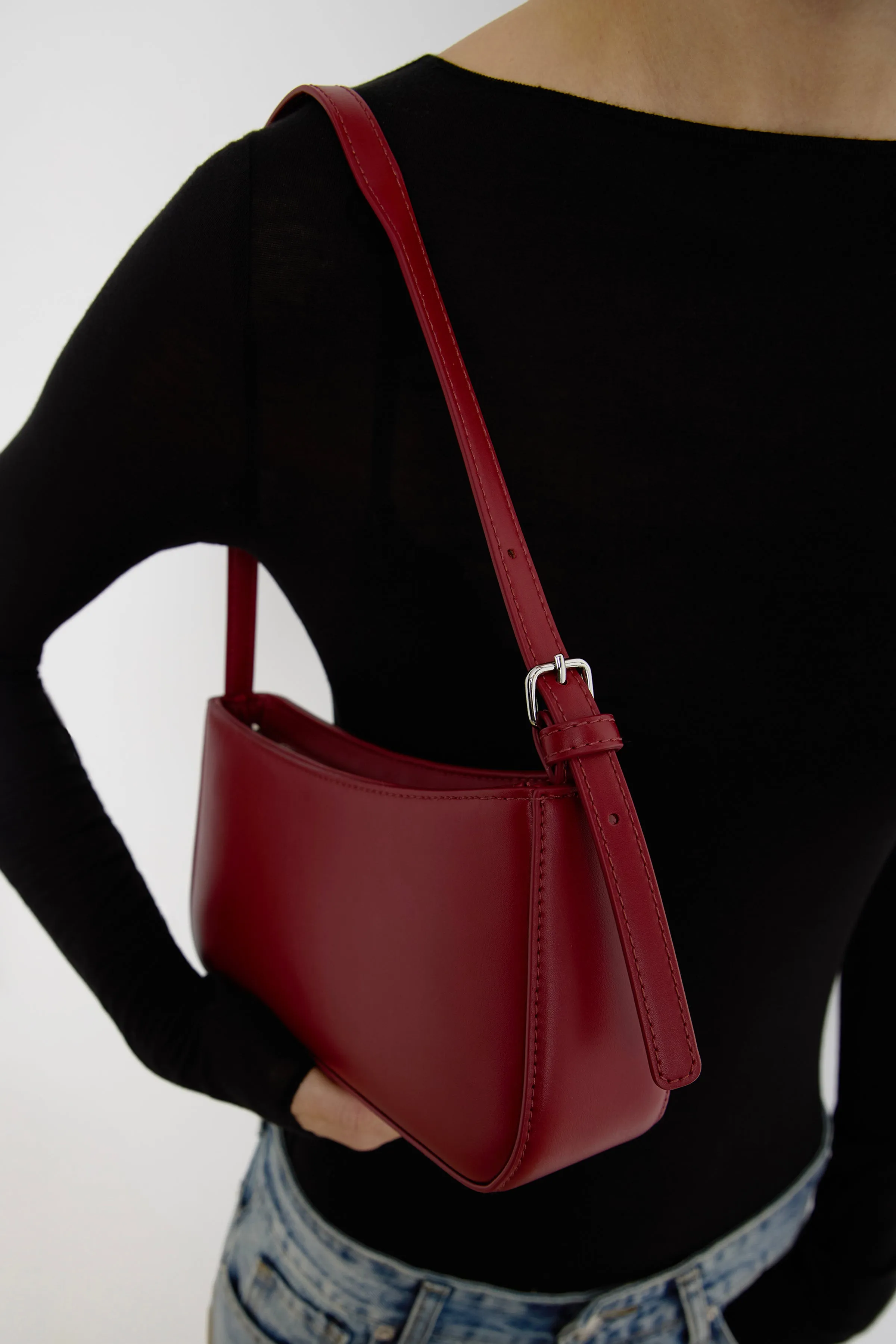 MINIMAL SHOULDER BAG sold by OAK AND FORT product image thumbnail 4