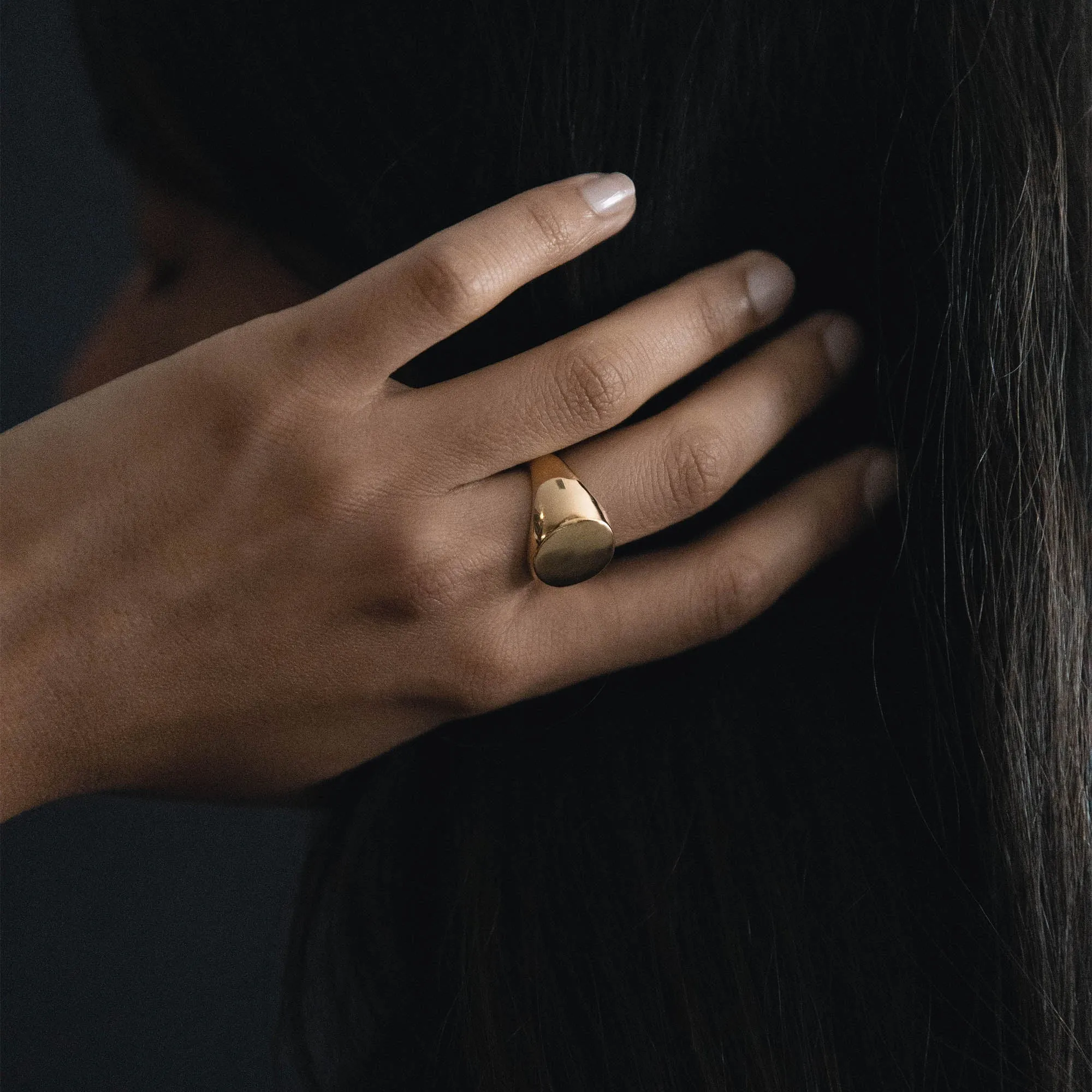 Round Signet Ring sold by Obakki product image thumbnail 5