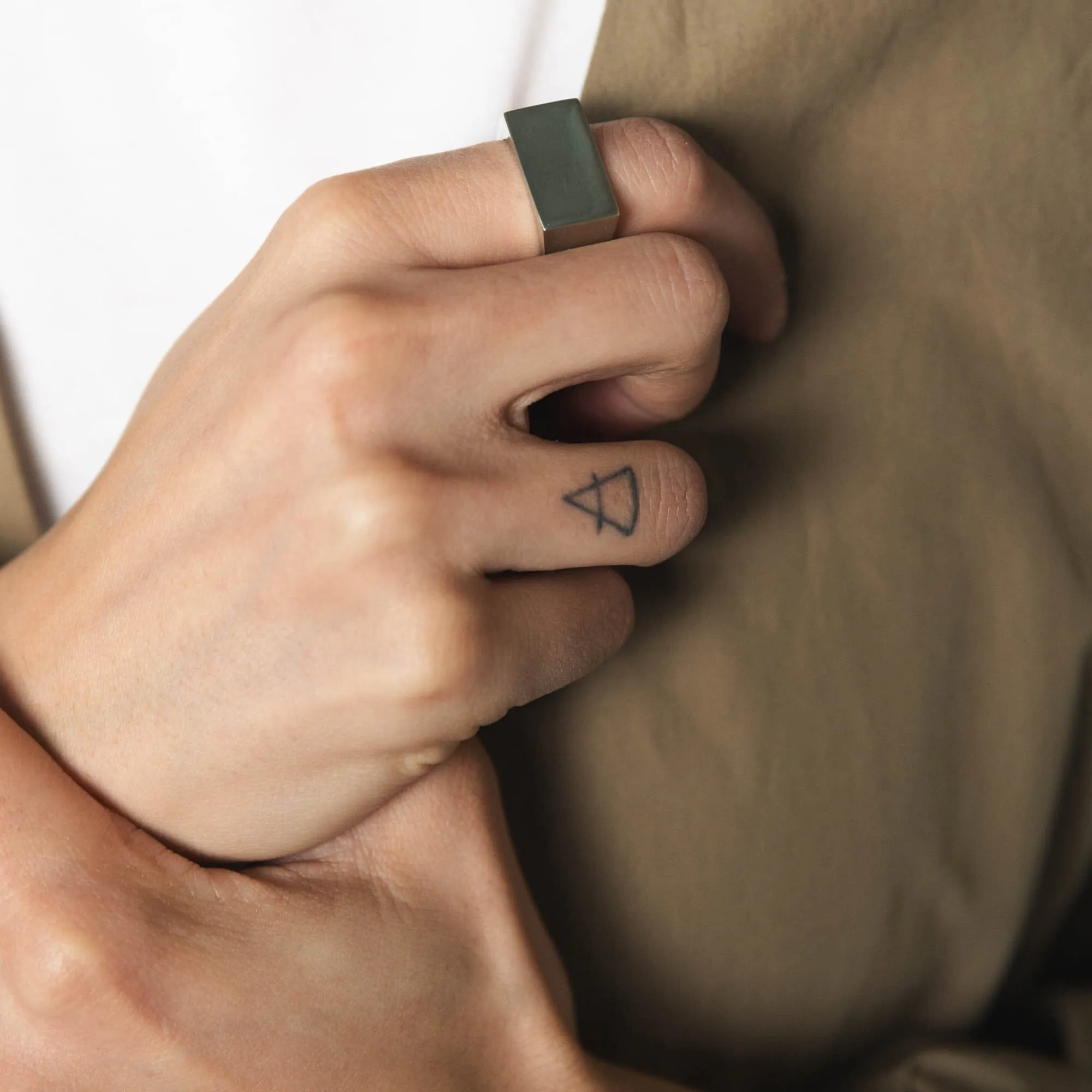 Thick Flat Top Ring sold by Obakki product image thumbnail 3