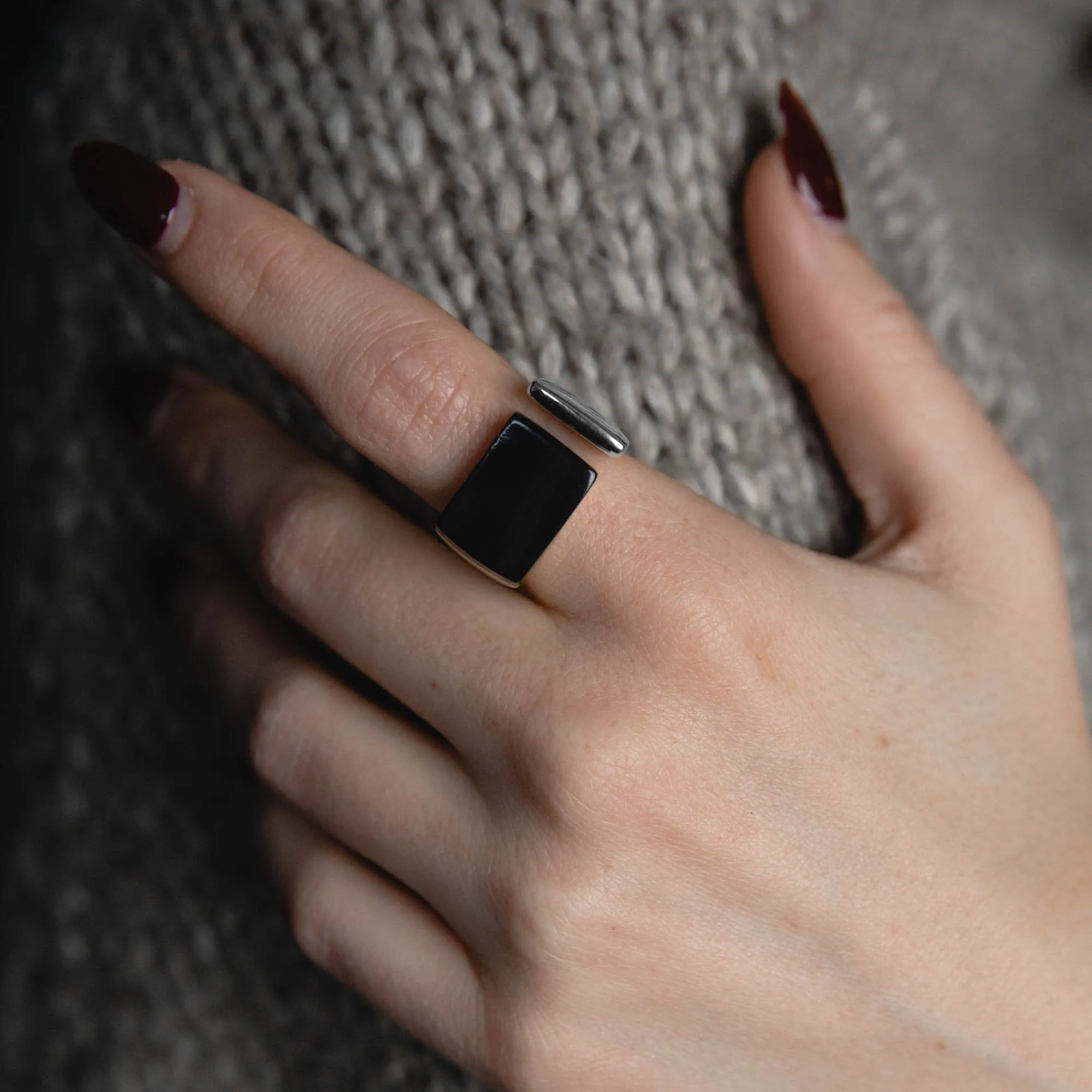 Modernist Signet Ring sold by Obakki product image thumbnail 4