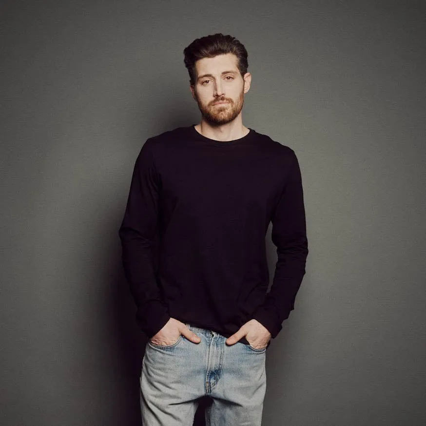 Men's Relaxed Long Sleeve T-Shirt sold by Obakki product image thumbnail 3